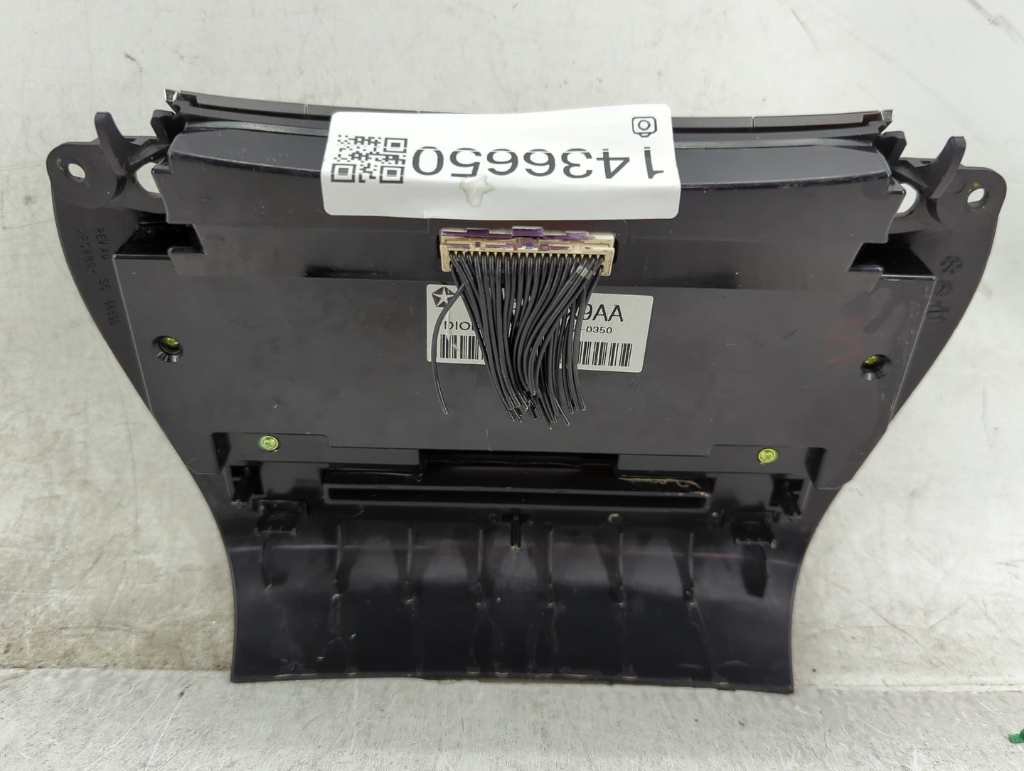2018 Dodge Journey Climate Control Module Temperature AC/Heater Replacement P/N:6MP801X9AA Fits OEM Used Auto Parts - Oemuse