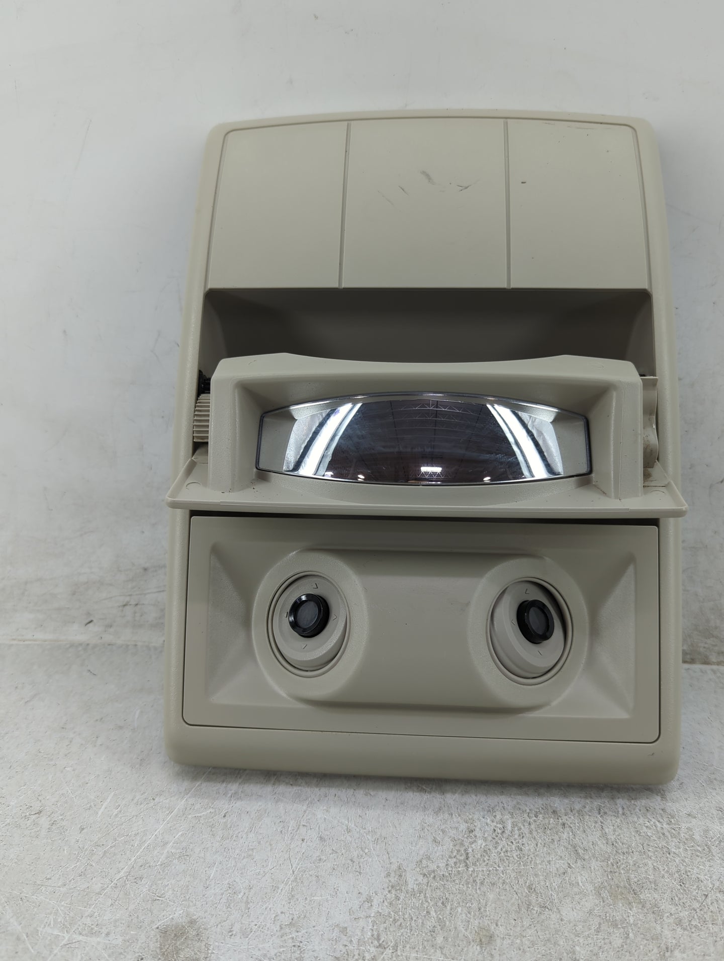 2018 Dodge Journey Overhead Roof Console - Oemusedautoparts1.com