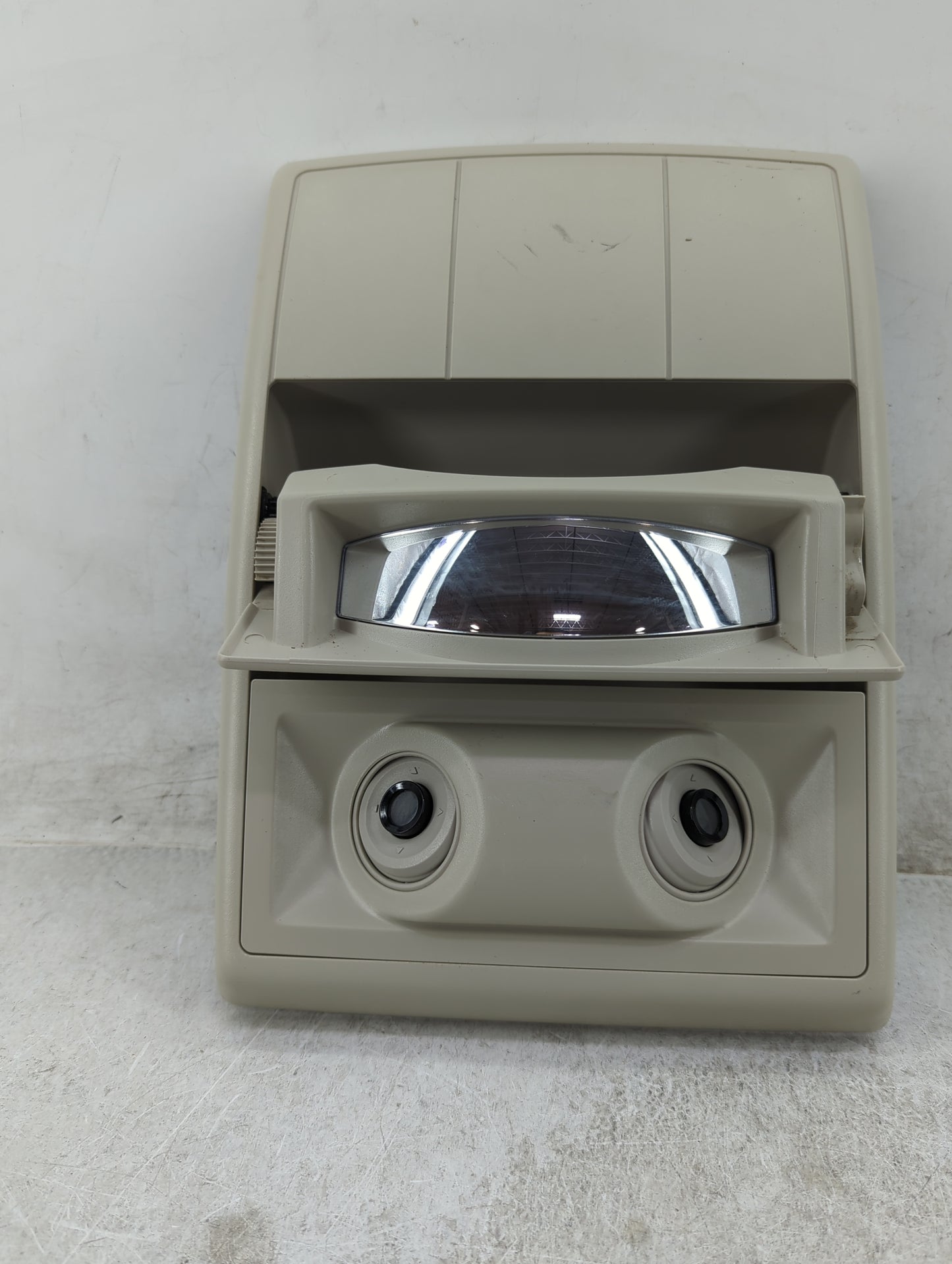 2018 Dodge Journey Overhead Roof Console - Oemusedautoparts1.com