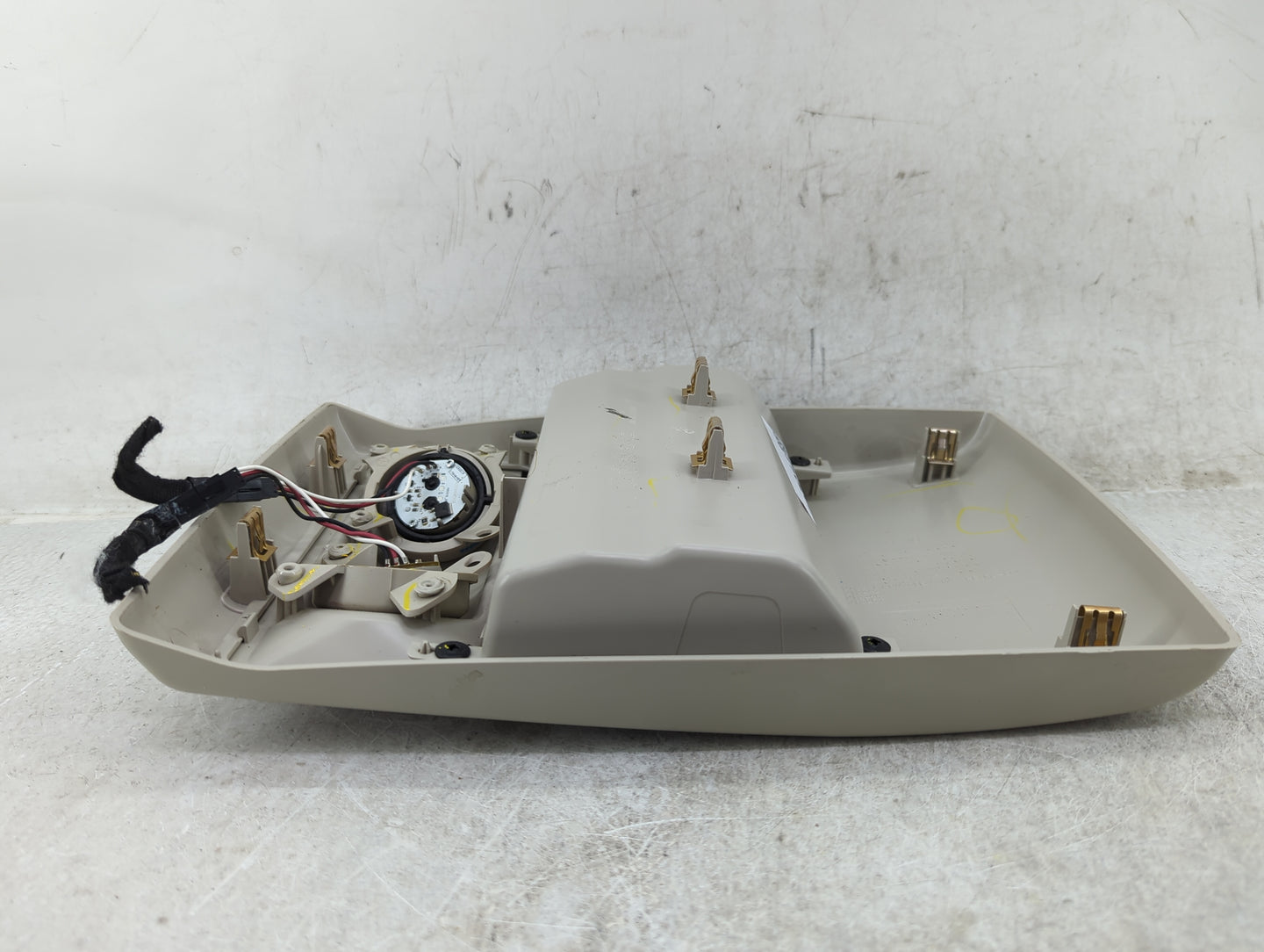 2018 Dodge Journey Overhead Roof Console - Oemusedautoparts1.com