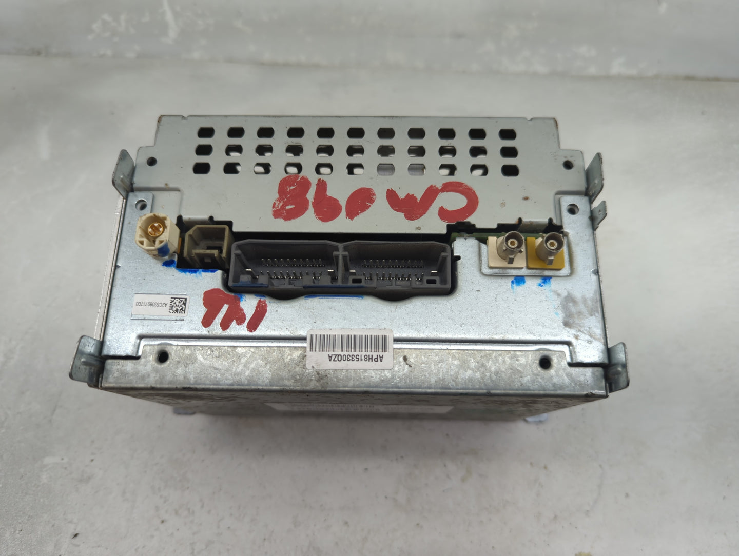 2018-2020 Dodge Journey Radio AM FM Cd Player Receiver Replacement P/N:P68209665AF Fits Fits 2018 2019 2020 OEM Used Auto Pa
