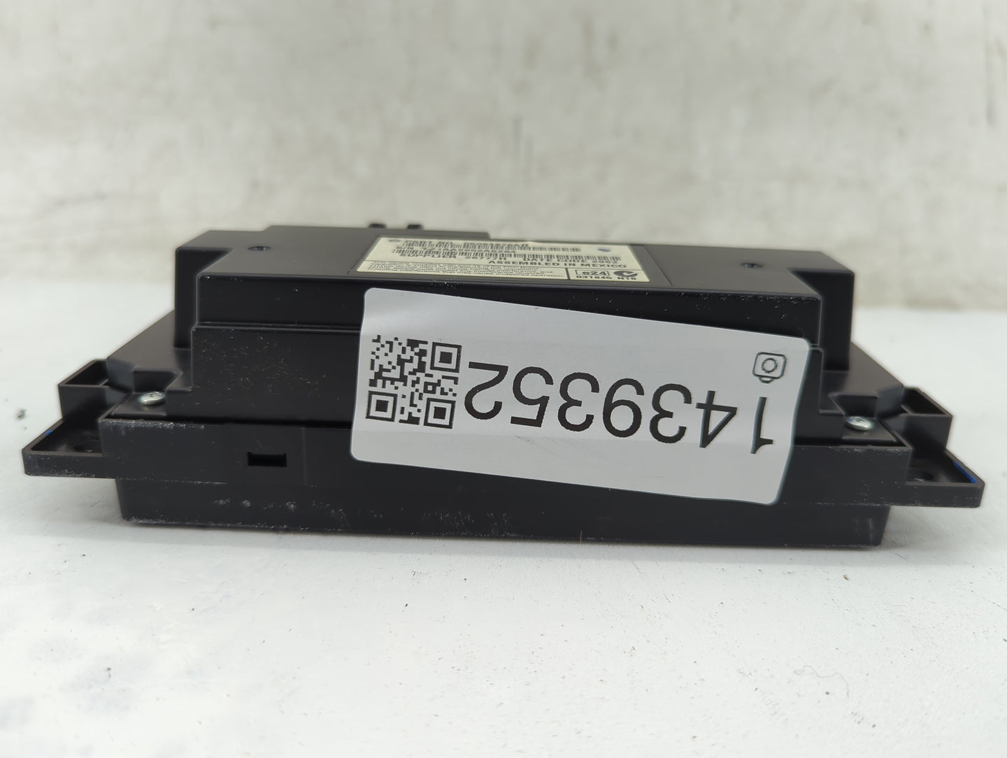 2018 Dodge Journey Information Display Screen - Oemusedautoparts1.com
