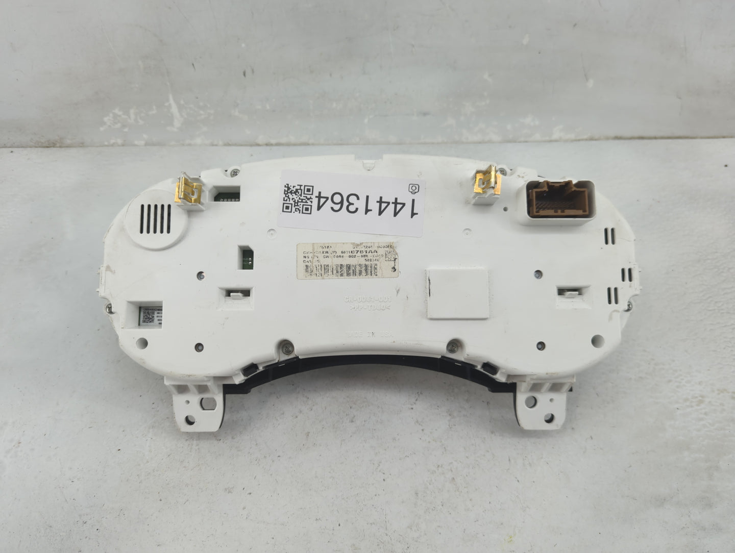 2018 Dodge Journey Instrument Cluster Speedometer Gauges P/N:68310781AA Fits OEM Used Auto Parts - Oemusedautoparts1.com