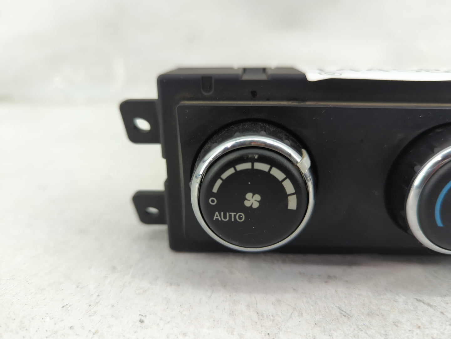 2011-2020 Dodge Journey Climate Control Module Temperature AC/Heater Replacement P/N:55111313AC JC49 Fits OEM Used Auto Part