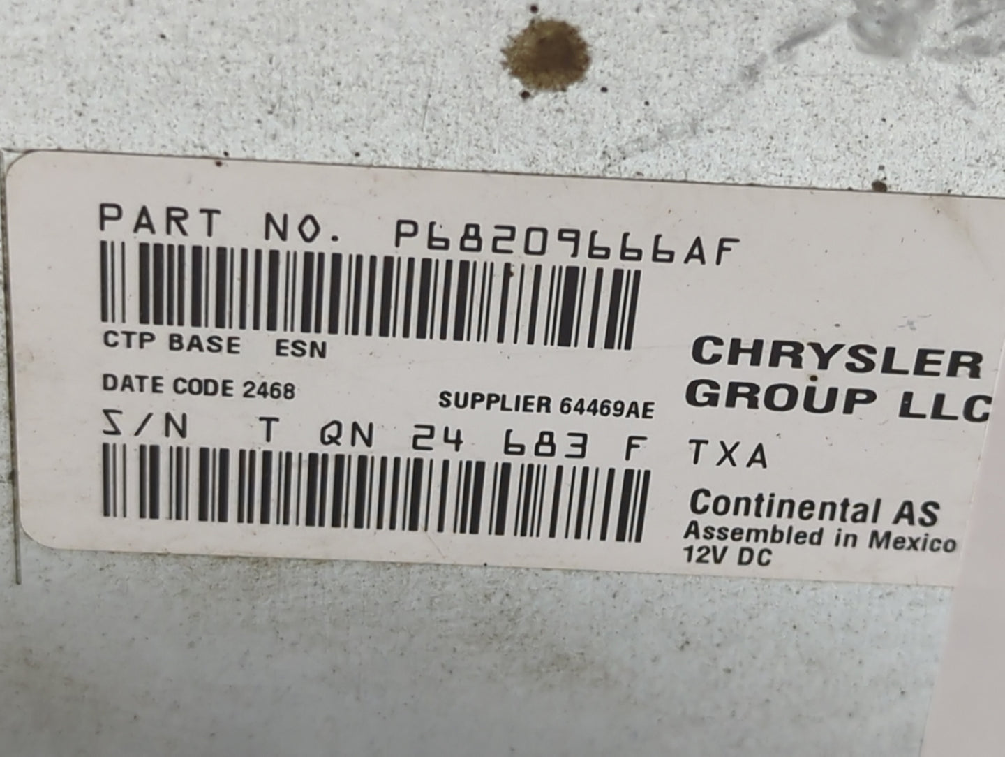 2018-2020 Dodge Journey Radio AM FM Cd Player Receiver Replacement P/N:P68209666AF APH82443FTXA Fits Fits 2018 2019 2020 OEM