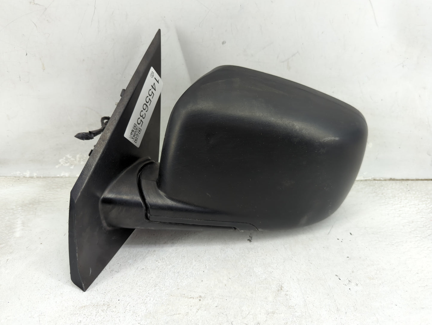 2018 Dodge Journey Driver Side View Mirror - Left Door Mirror OEM Used - Oemusedautoparts1.com
