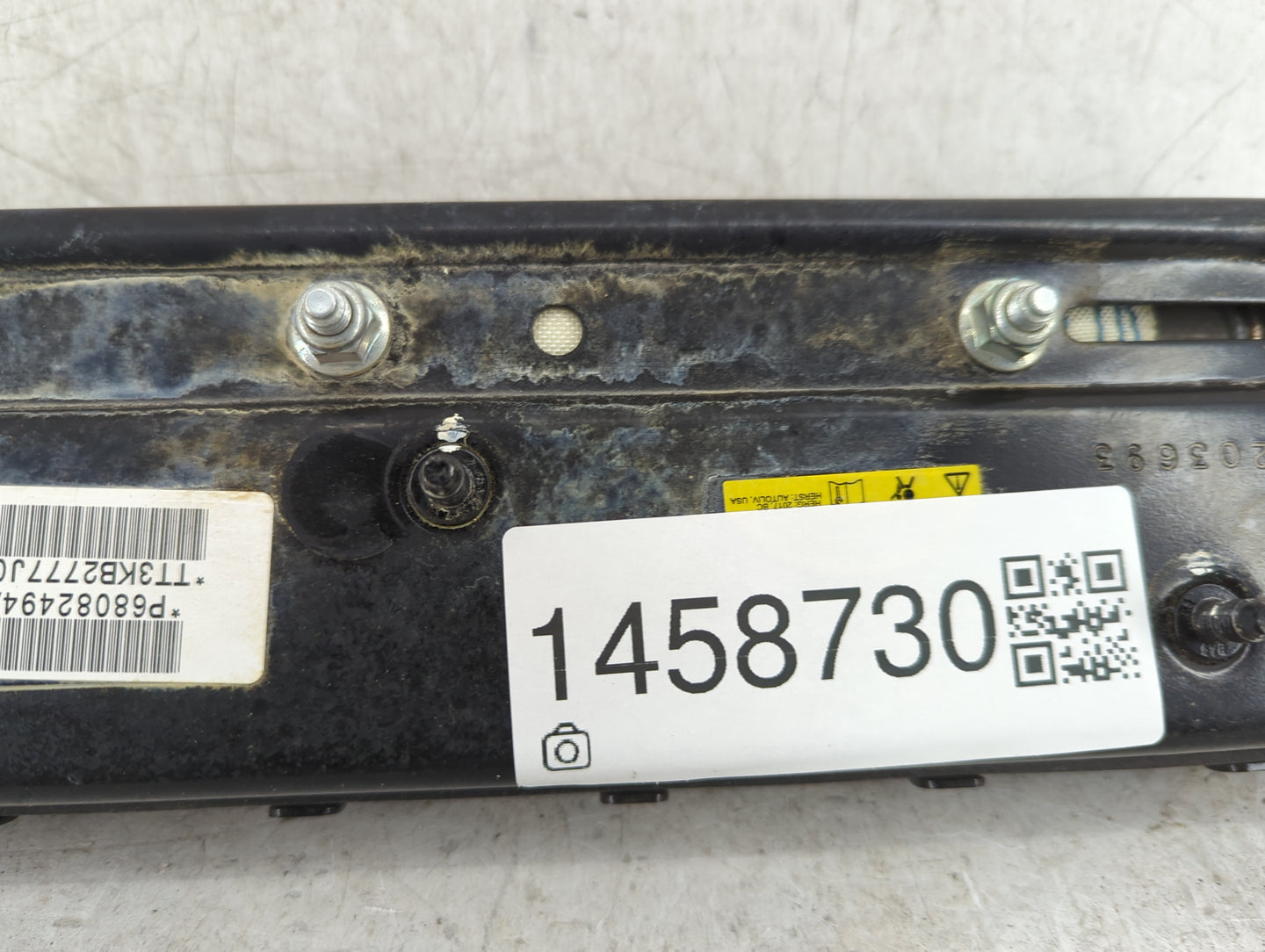 2018 Dodge Journey Air Bag Driver Left Knee OEM P/N:P68082494AE TT3KB2777J0051 Fits OEM Used Auto Parts - Oemusedautoparts1.