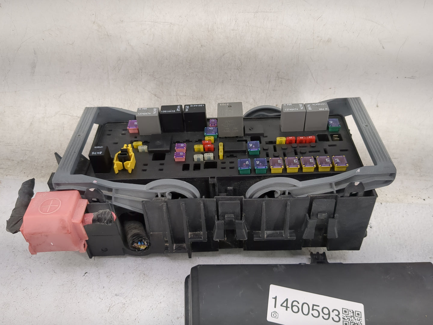 2018 Dodge Journey Fusebox Fuse Box Panel Relay Module P/N:68143317AF Fits OEM Used Auto Parts - Oemusedautoparts1.com