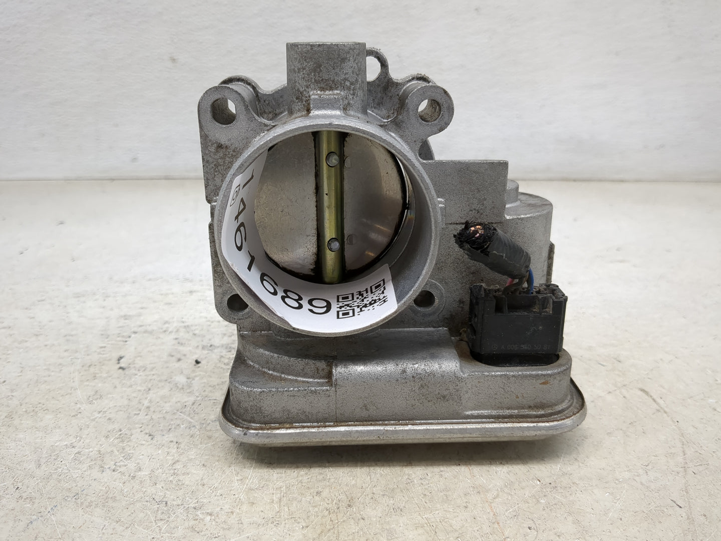 2009-2018 Dodge Journey Throttle Body Fits Fits 2007 2008 2009 2010 2011 2012 2013 2014 2015 2016 2017 2018 OEM Used Auto Pa