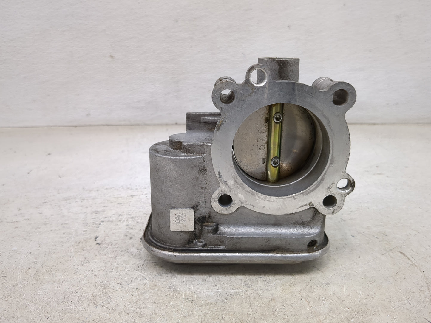 2009-2018 Dodge Journey Throttle Body Fits Fits 2007 2008 2009 2010 2011 2012 2013 2014 2015 2016 2017 2018 OEM Used Auto Pa