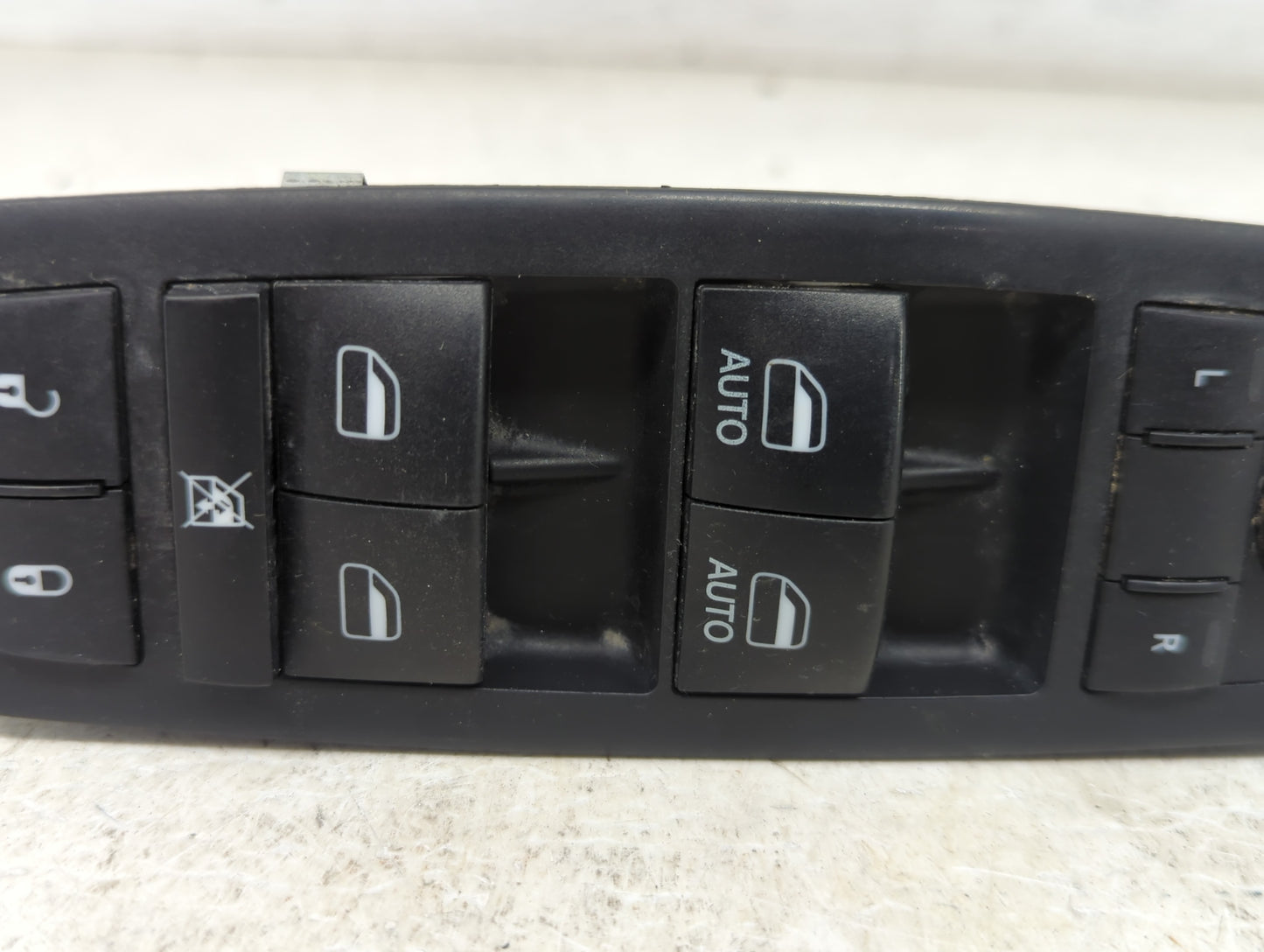 2011-2019 Dodge Journey Master Power Window Switch Replacement Driver Side Left P/N:68139805AD 10095569 Fits OEM Used Auto P
