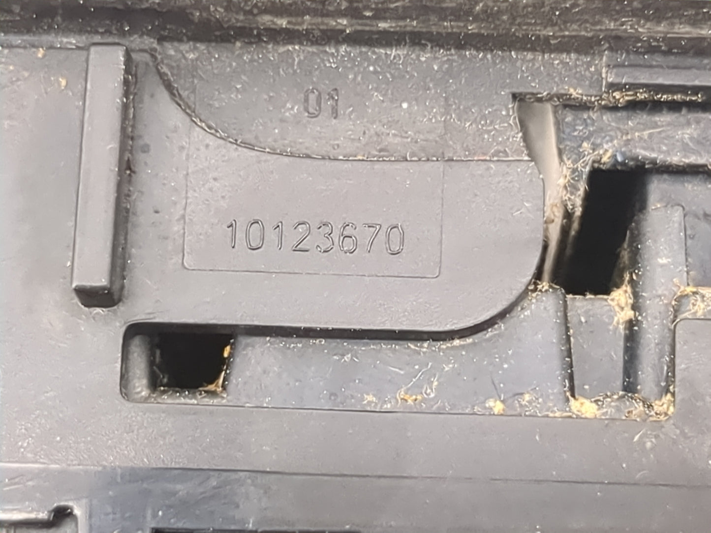 2011-2019 Dodge Journey Master Power Window Switch Replacement Driver Side Left P/N:10123670 Fits OEM Used Auto Parts - Oemu