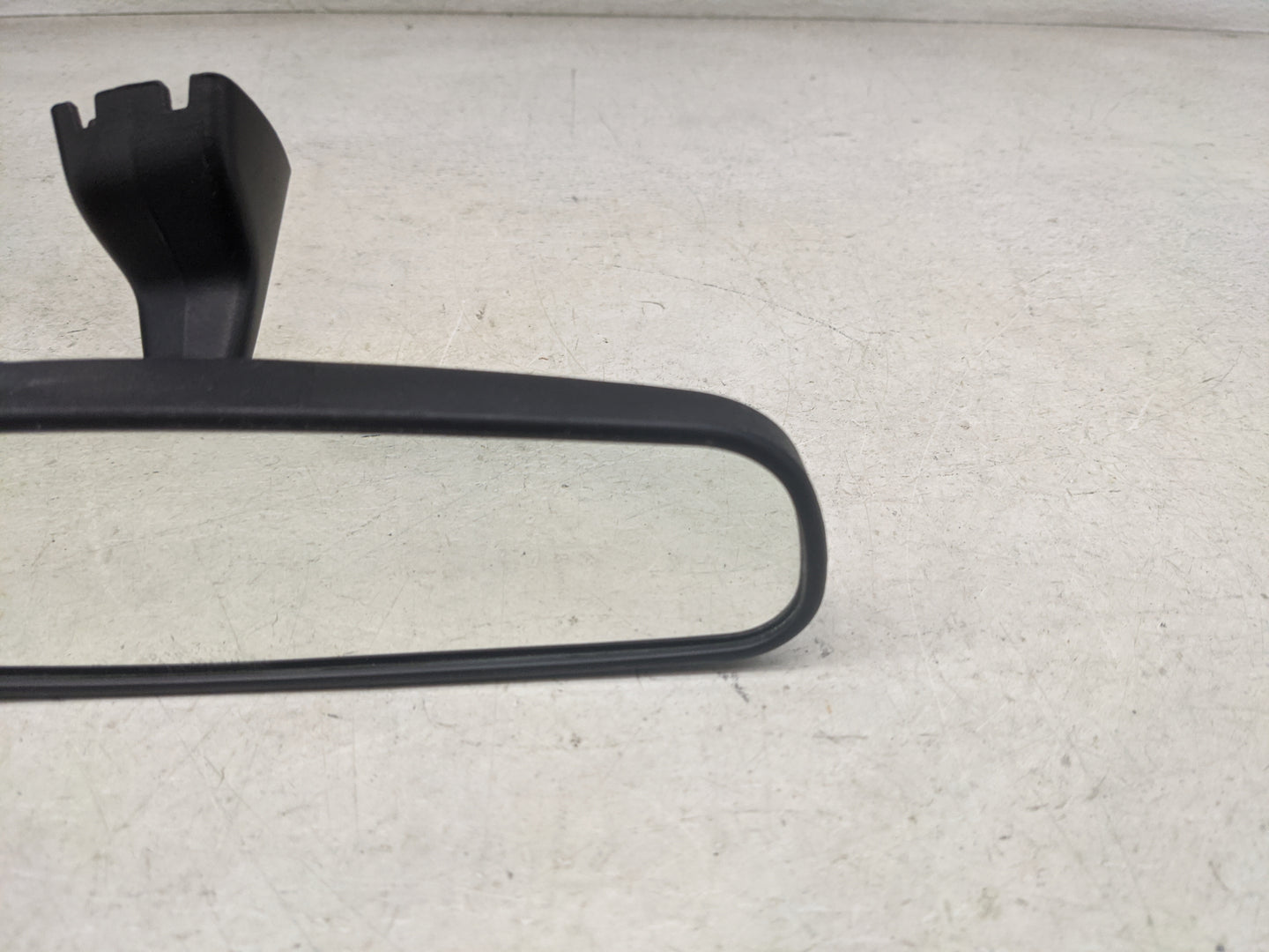2018 Dodge Journey Interior Rear View Mirror Replacement OEM P/N:045617 015617 Fits OEM Used Auto Parts - Oemusedautoparts1.