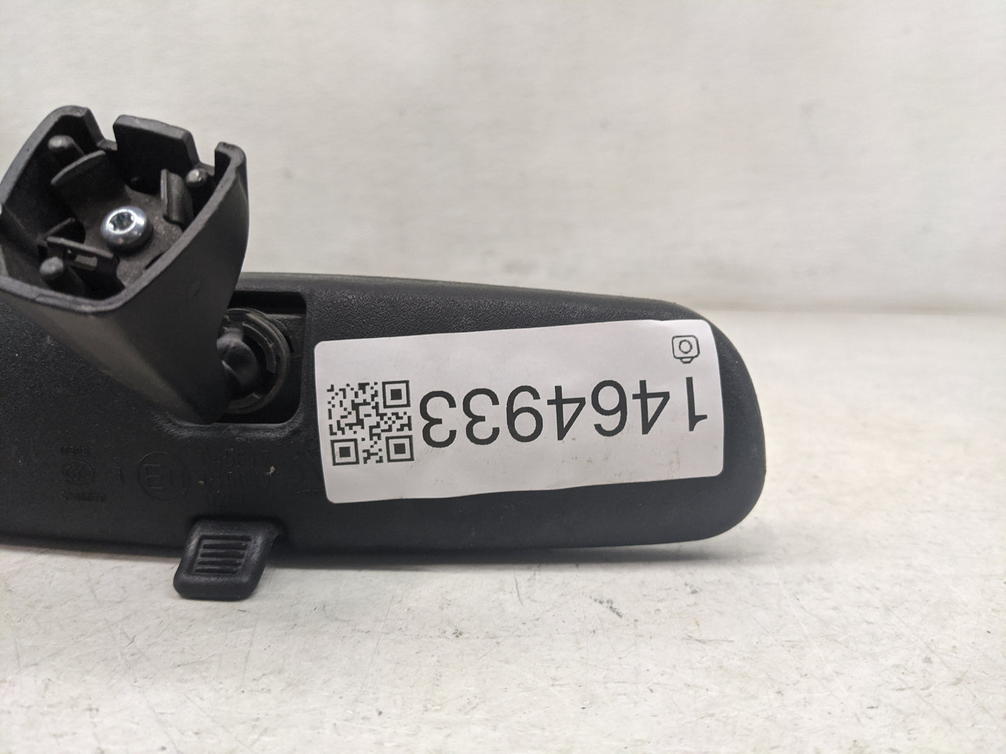 2018 Dodge Journey Interior Rear View Mirror Replacement OEM P/N:045617 015617 Fits OEM Used Auto Parts - Oemusedautoparts1.