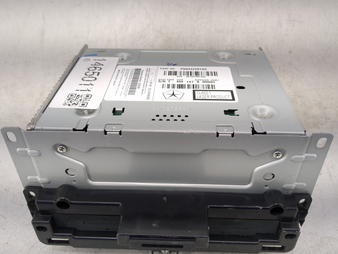 2018-2020 Dodge Journey Radio AM FM Cd Player Receiver Replacement P/N:P68342287AC Fits Fits 2018 2019 2020 OEM Used Auto Pa