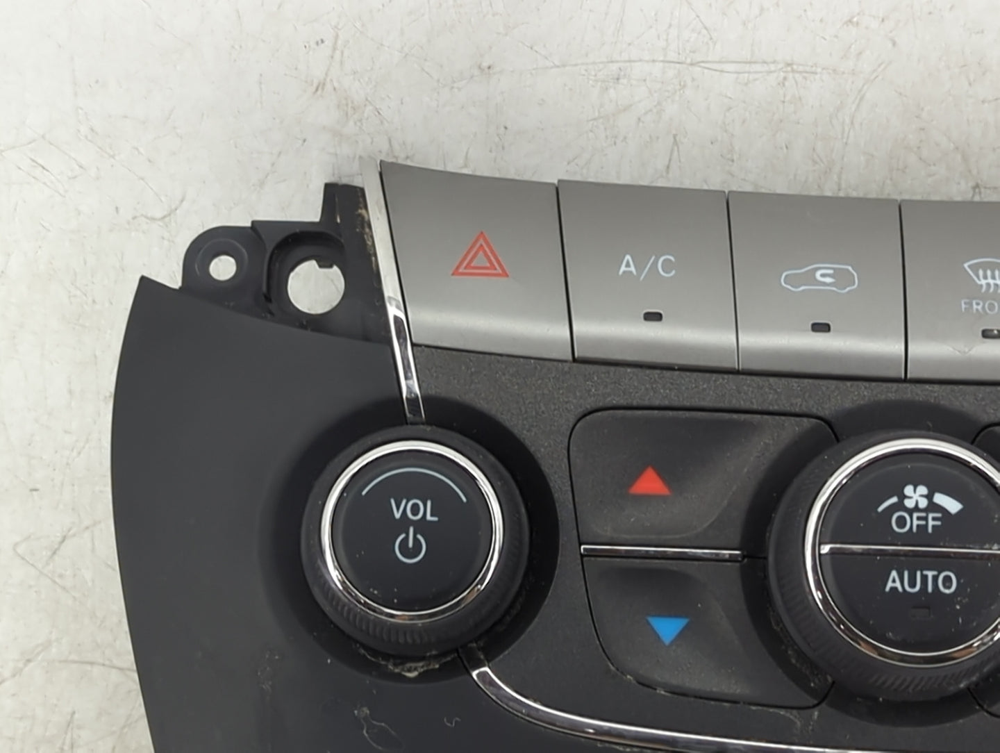 2018-2020 Dodge Journey Climate Control Module Temperature AC/Heater Replacement P/N:6MP801X9AA Fits Fits 2018 2019 2020 OEM