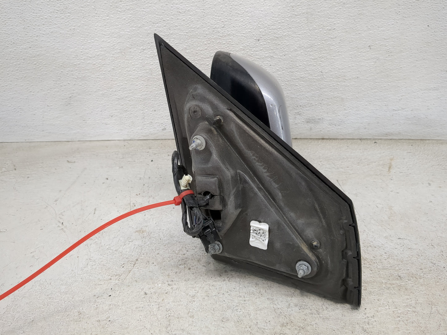 2018 Dodge Journey Driver Side View Mirror - Left Door Mirror OEM Used - Oemusedautoparts1.com