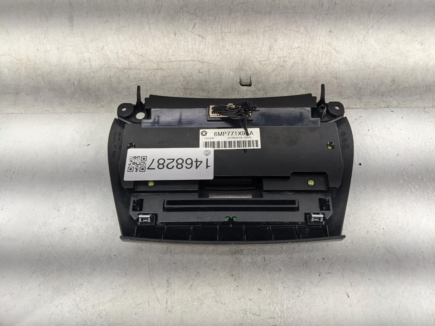 2018-2020 Dodge Journey Climate Control Module Temperature AC/Heater Replacement P/N:6MP771X9AA Fits Fits 2018 2019 2020 OEM