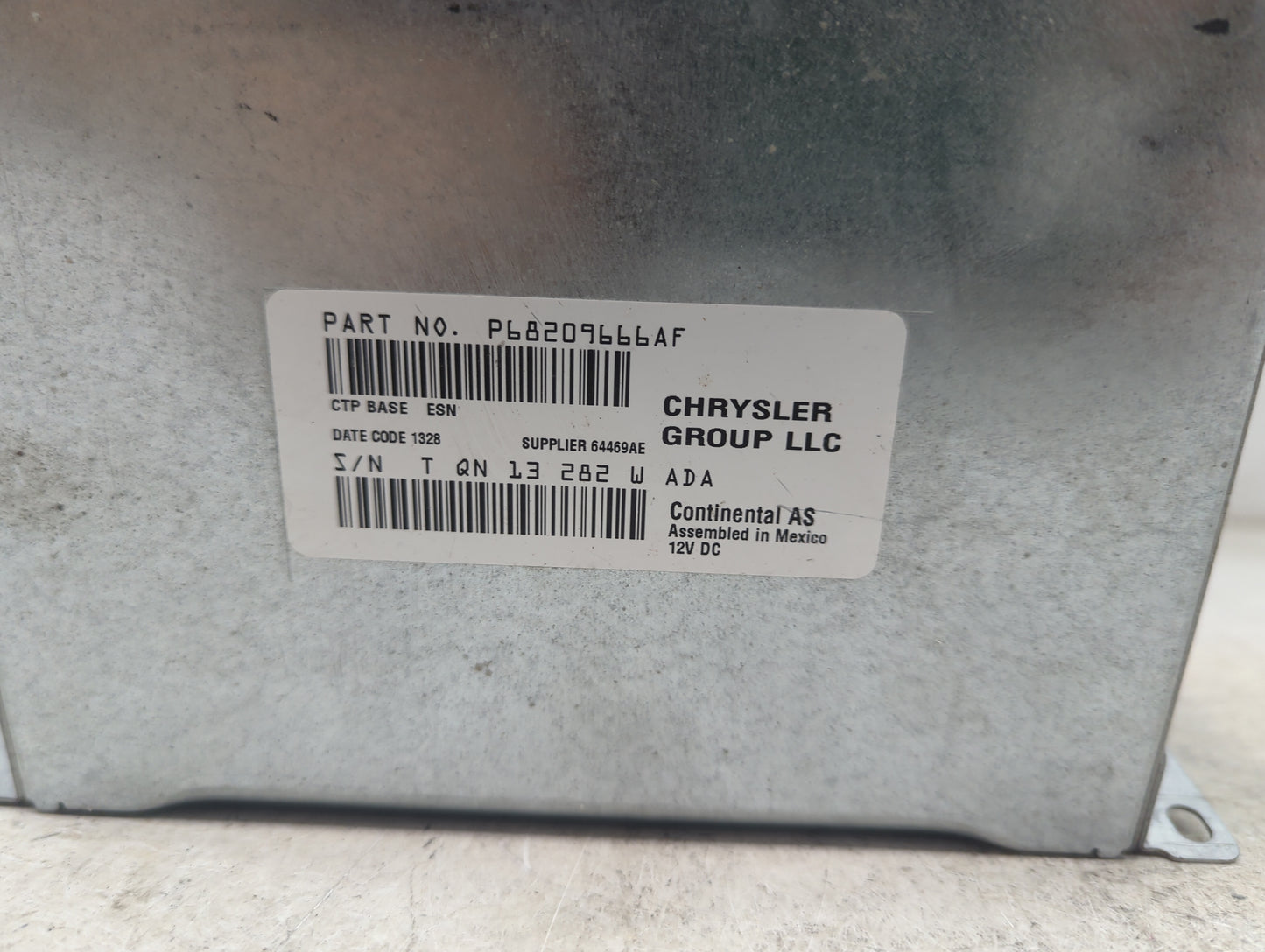 2018-2020 Dodge Journey Radio AM FM Cd Player Receiver Replacement P/N:P68209666AF A2C0158540O Fits Fits 2018 2019 2020 OEM 
