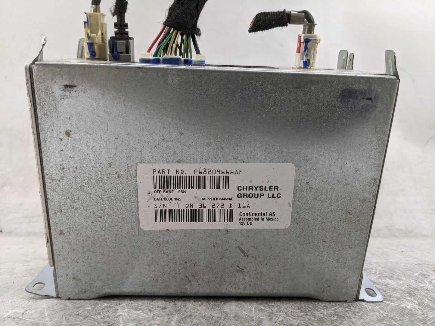 2018-2020 Dodge Journey Radio AM FM Cd Player Receiver Replacement P/N:P68209666AF APH736220316A Fits Fits 2018 2019 2020 OE