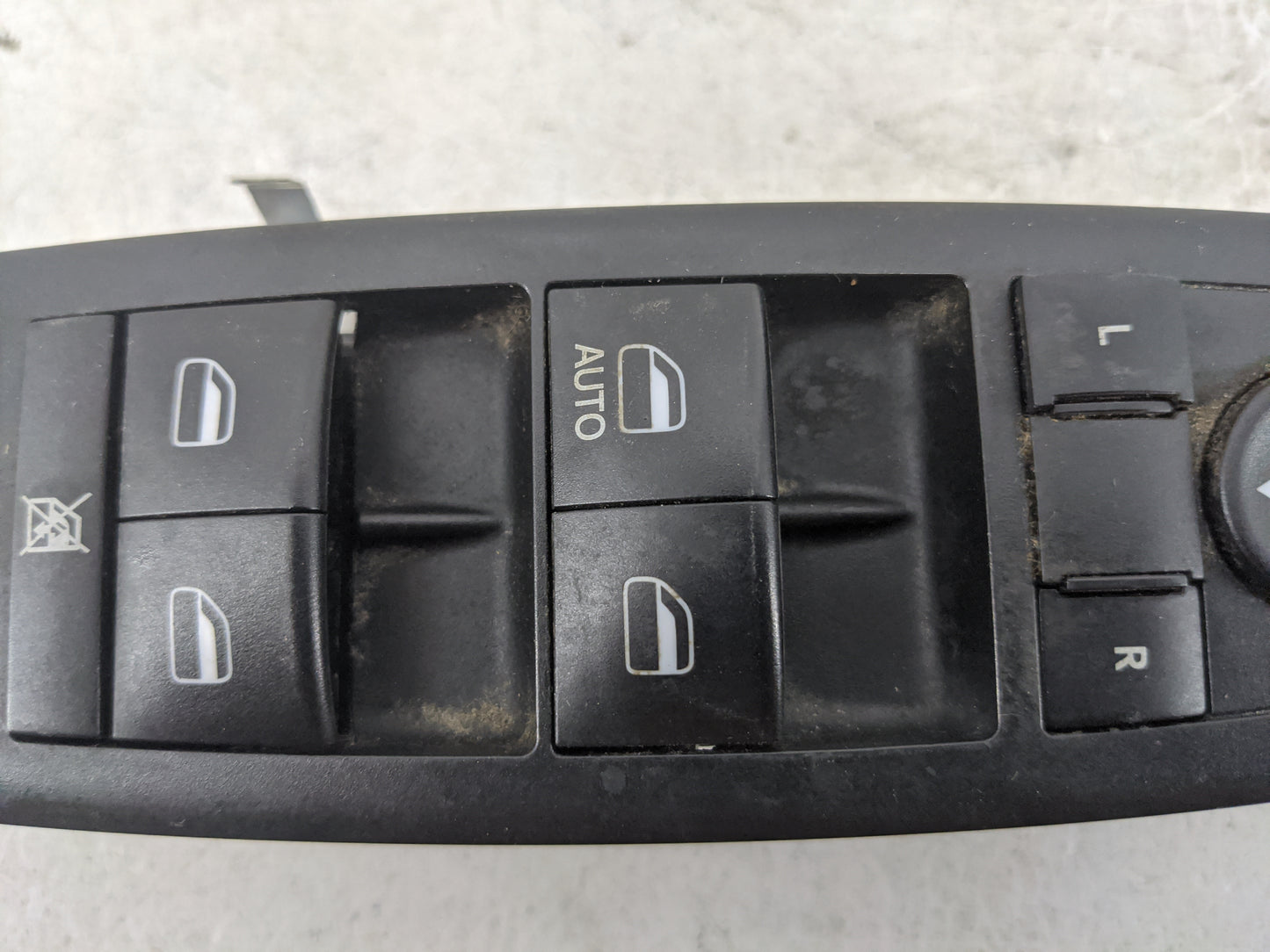 2018-2020 Dodge Journey Master Power Window Switch Replacement Driver Side Left P/N:68307001AC Fits Fits 2018 2019 2020 OEM 