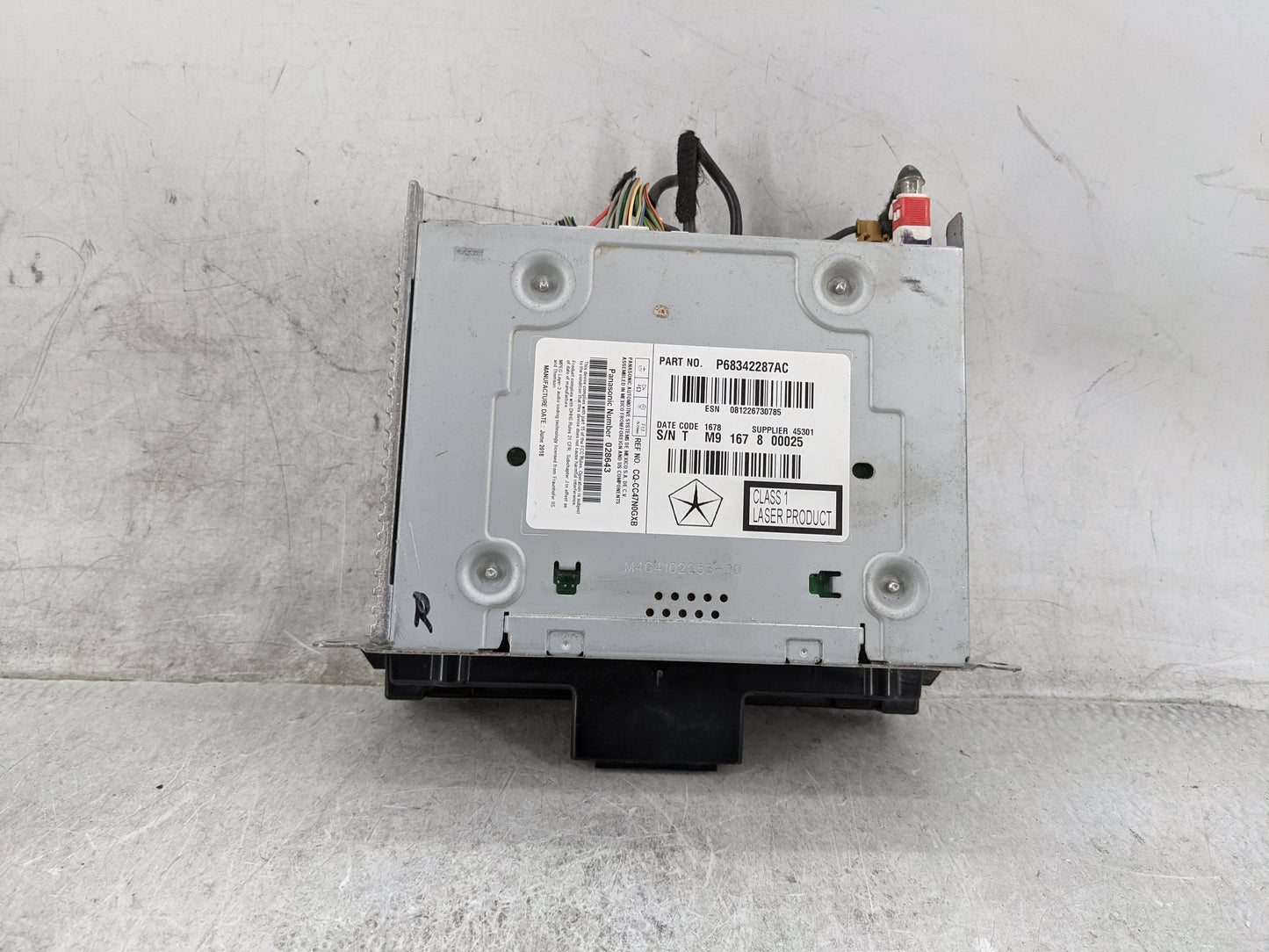 2018-2020 Dodge Journey Radio AM FM Cd Player Receiver Replacement P/N:P68342287AC CQ-CC47N0GXB, 028643 Fits Fits 2018 2019 