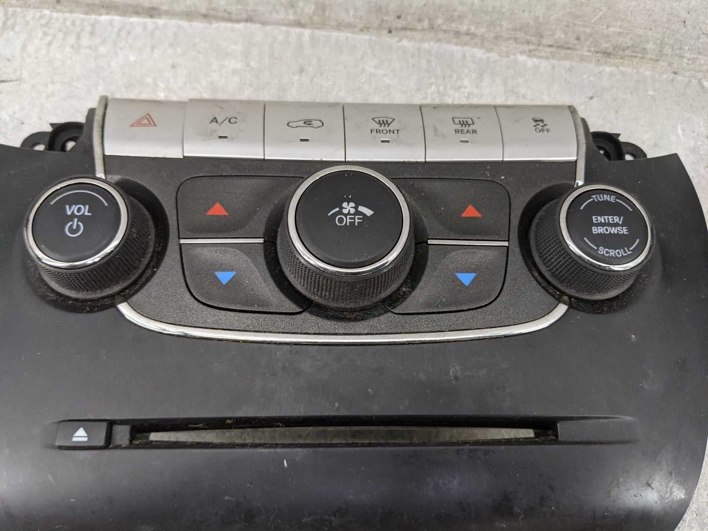 2018-2020 Dodge Journey Climate Control Module Temperature AC/Heater Replacement P/N:6MP751X9AA Fits Fits 2018 2019 2020 OEM