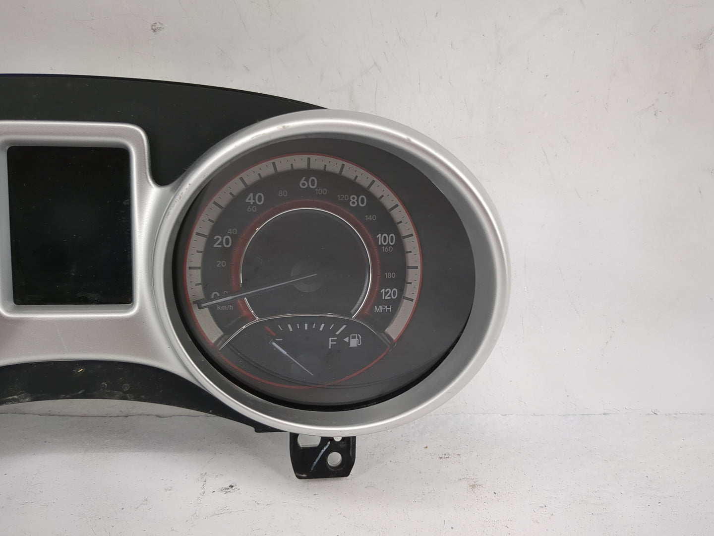 2018 Dodge Journey Instrument Cluster Speedometer Gauges P/N:68310781AA CR-0048-002-MR-C000 Miles: Fits OEM Used Auto Parts 