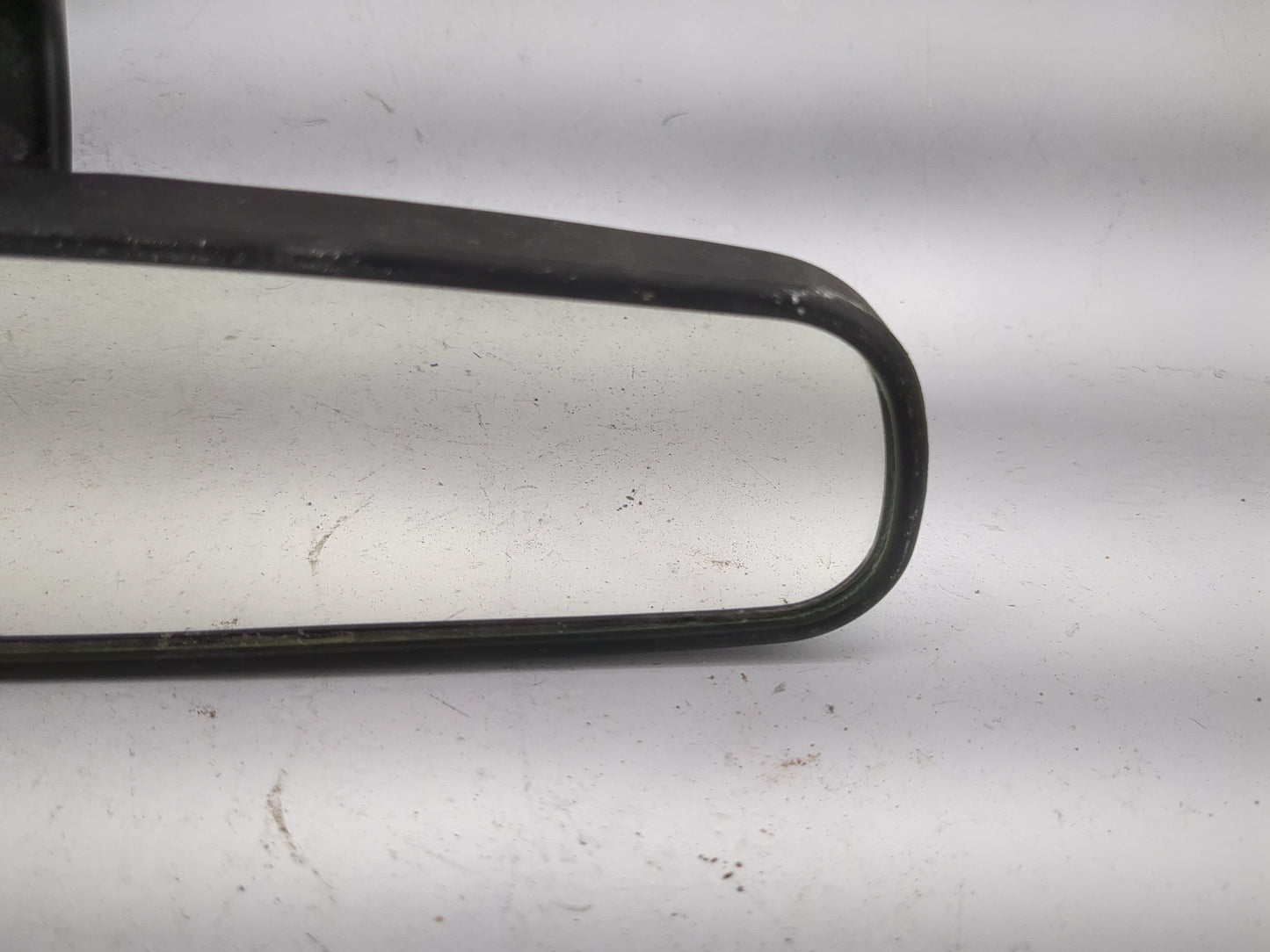 2018 Dodge Journey Interior Rear View Mirror Replacement OEM P/N:045617 015617 Fits OEM Used Auto Parts - Oemusedautoparts1.