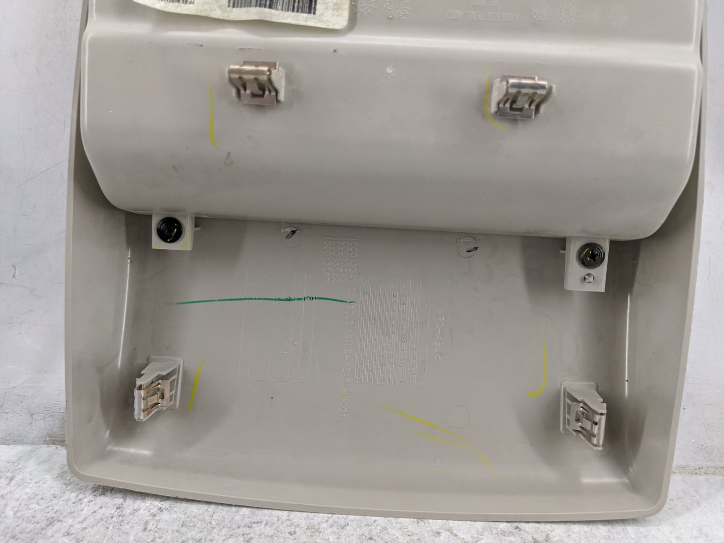 2018 Dodge Journey Overhead Roof Console Tan - Oemusedautoparts1.com