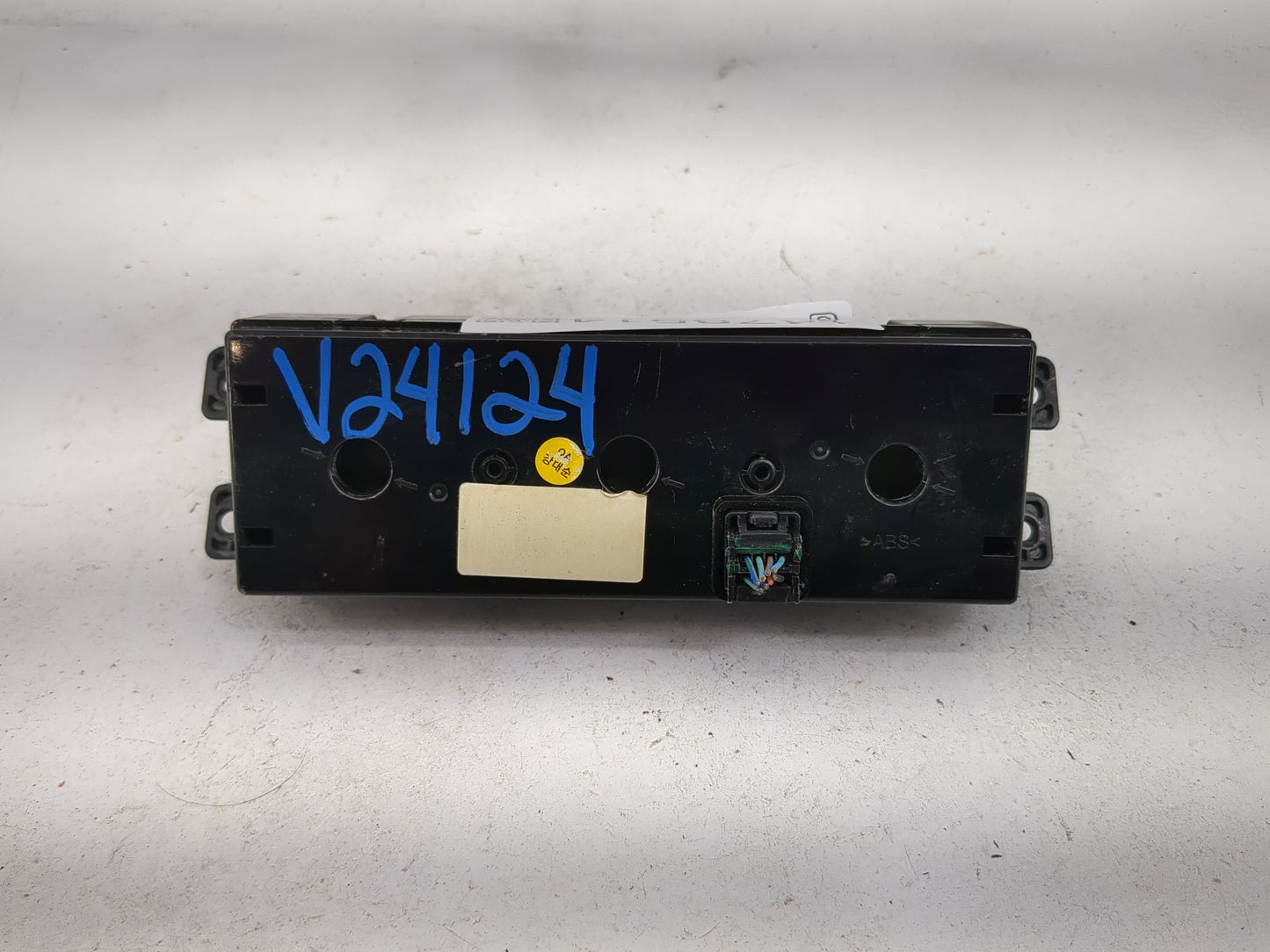 2011-2020 Dodge Journey Climate Control Module Temperature AC/Heater Replacement Fits OEM Used Auto Parts - Oemusedautoparts