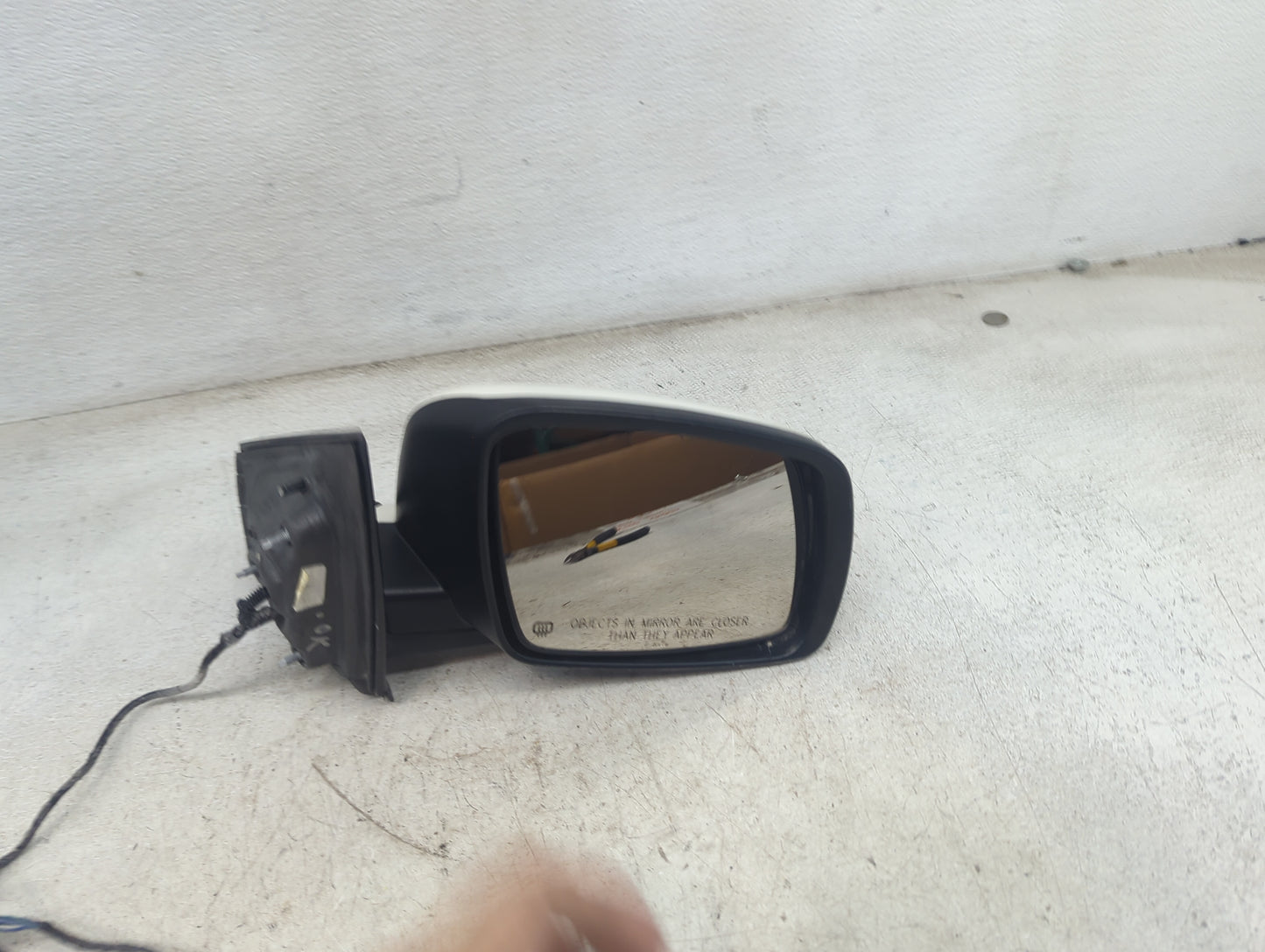 2018 Dodge Journey Passenger Side View Mirror - Right Door Mirror OEM Used - Oemusedautoparts1.com