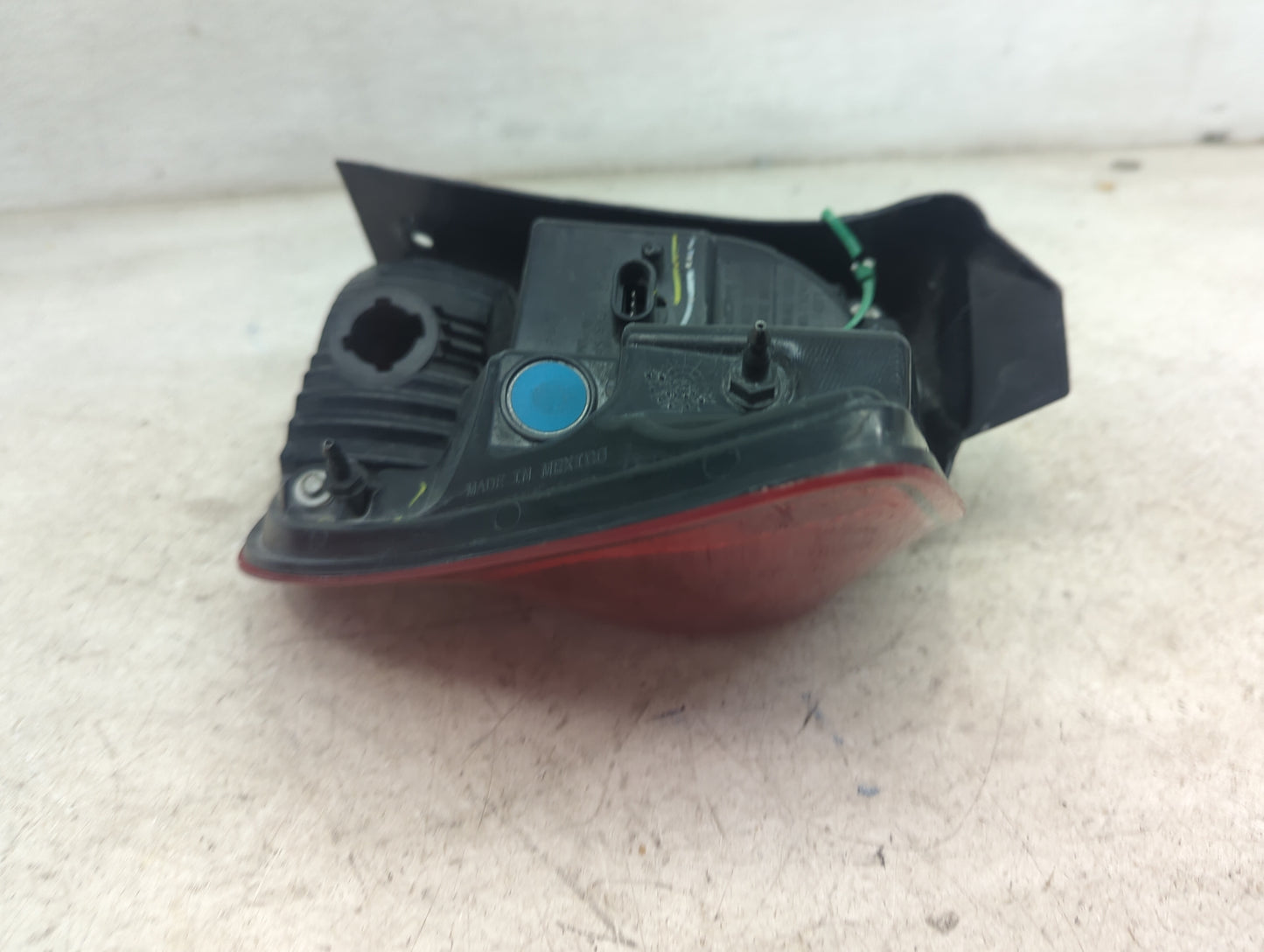 2018 Dodge Journey Tail Light Assembly Driver Left OEM P/N:30154Q08 Fits OEM Used Auto Parts - Oemusedautoparts1.com