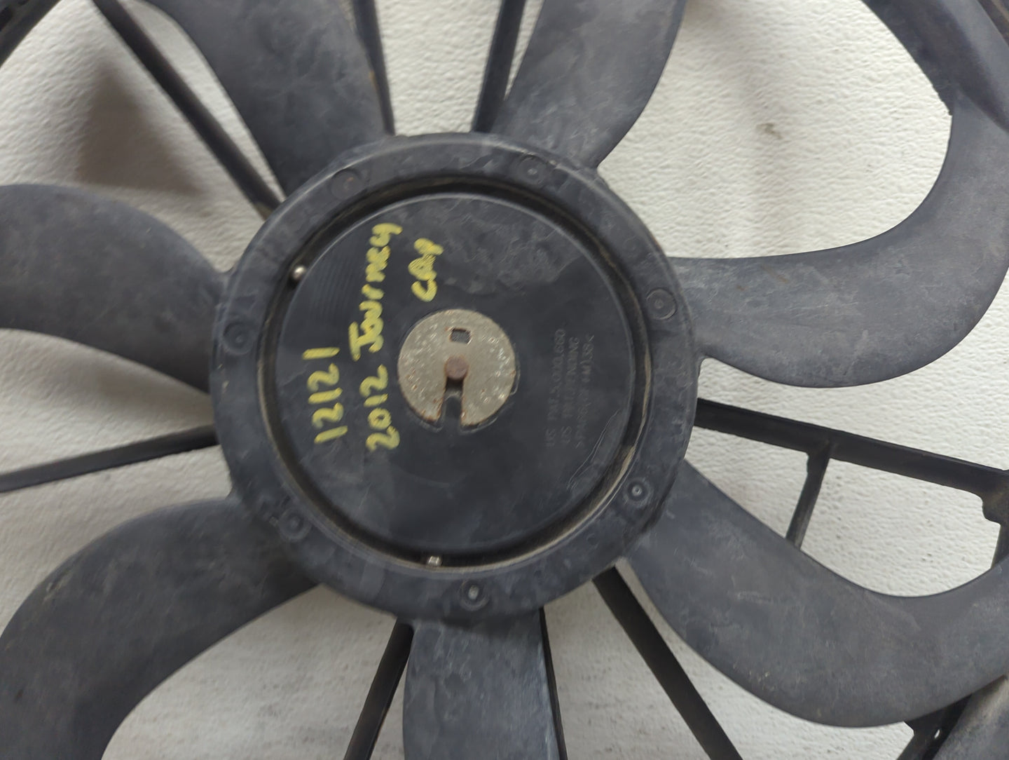 2009-2020 Dodge Journey Electric Radiator Cooling Fan Motor Assembly P/N:Y11478ECM950 Fits OEM Used Auto Parts - Oemusedauto