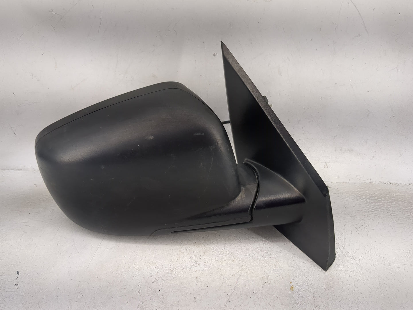 2018 Dodge Journey Passenger Right Side View Manual Door Mirror Black - Oemusedautoparts1.com