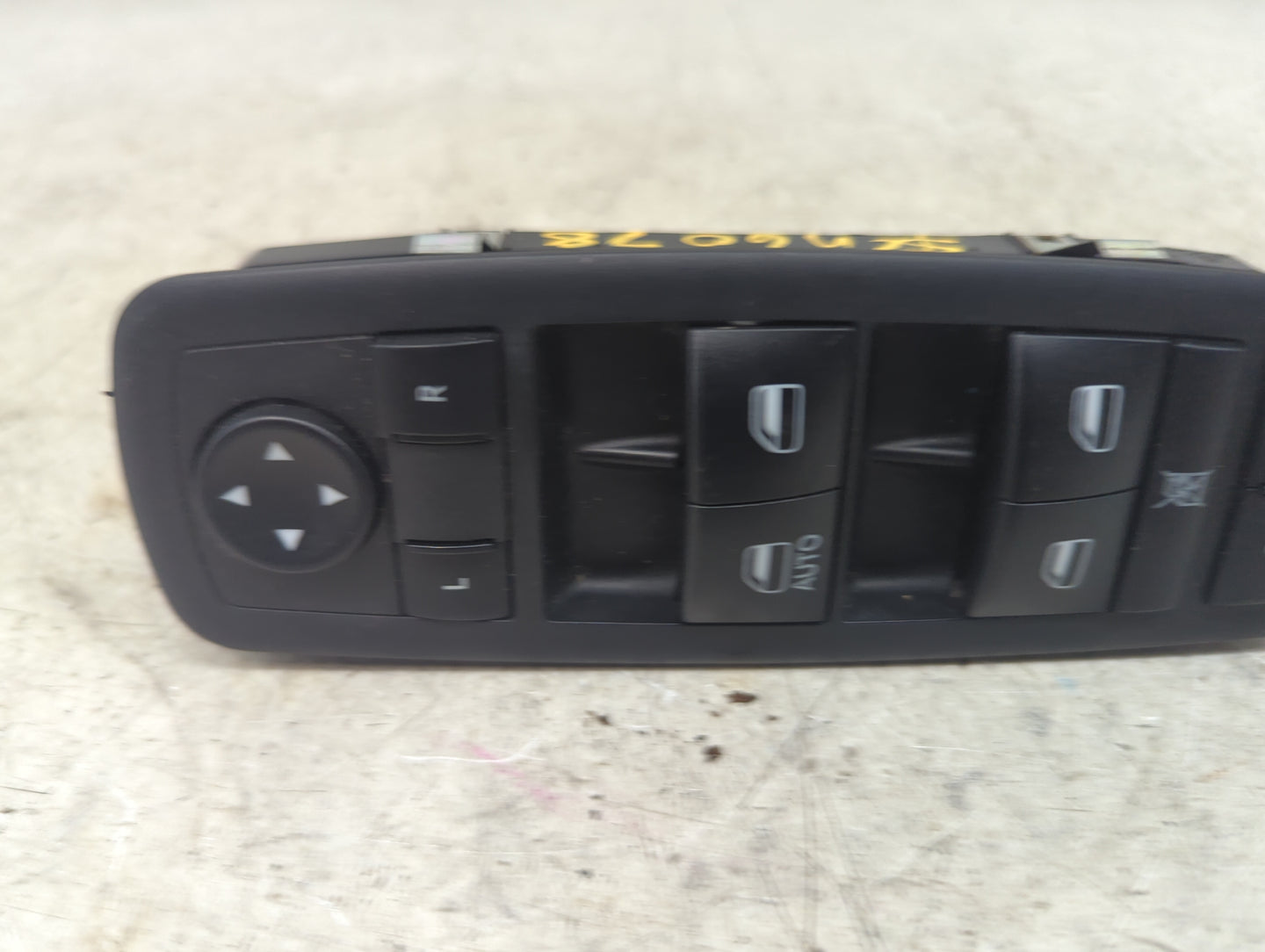 2018-2020 Dodge Journey Master Power Window Switch Replacement Driver Side Left P/N:68307001AC 10139862 Fits Fits 2018 2019 