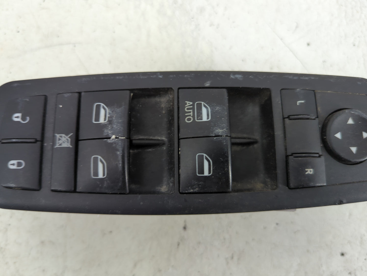 2018-2020 Dodge Journey Master Power Window Switch Replacement Driver Side Left Fits Fits 2018 2019 2020 OEM Used Auto Parts