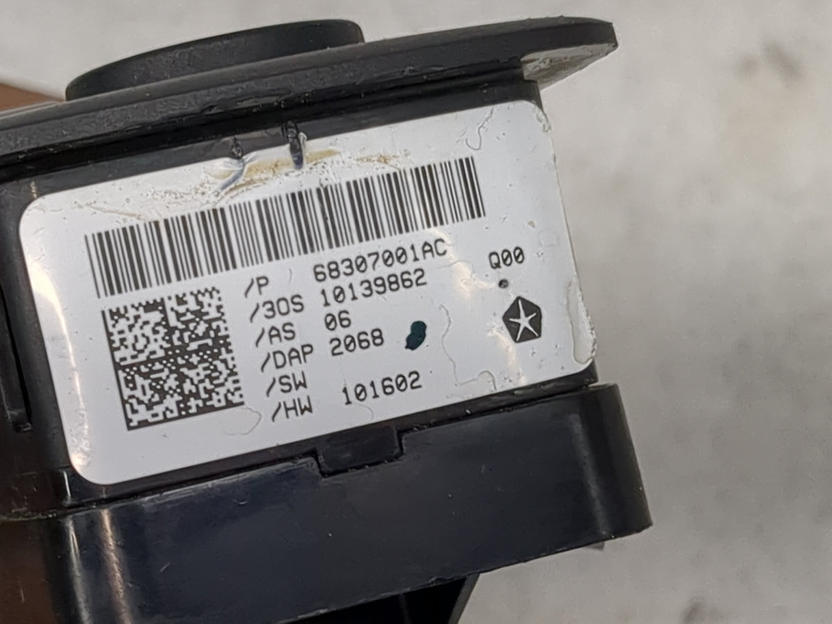 2018-2020 Dodge Journey Master Power Window Switch Replacement Driver Side Left P/N:68307001AC 10139862 Fits Fits 2018 2019 