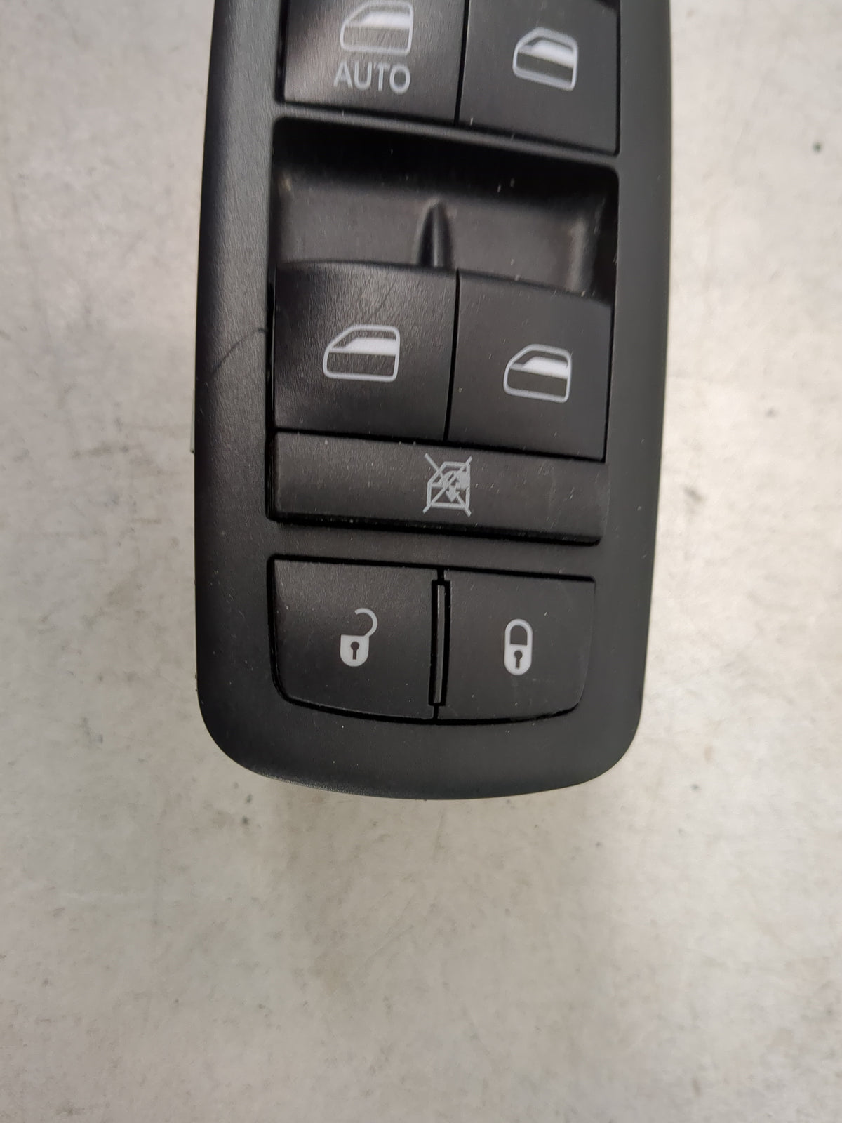 2018-2020 Dodge Journey Master Power Window Switch Replacement Driver Side Left P/N:68307001AC 10139862 Fits Fits 2018 2019 
