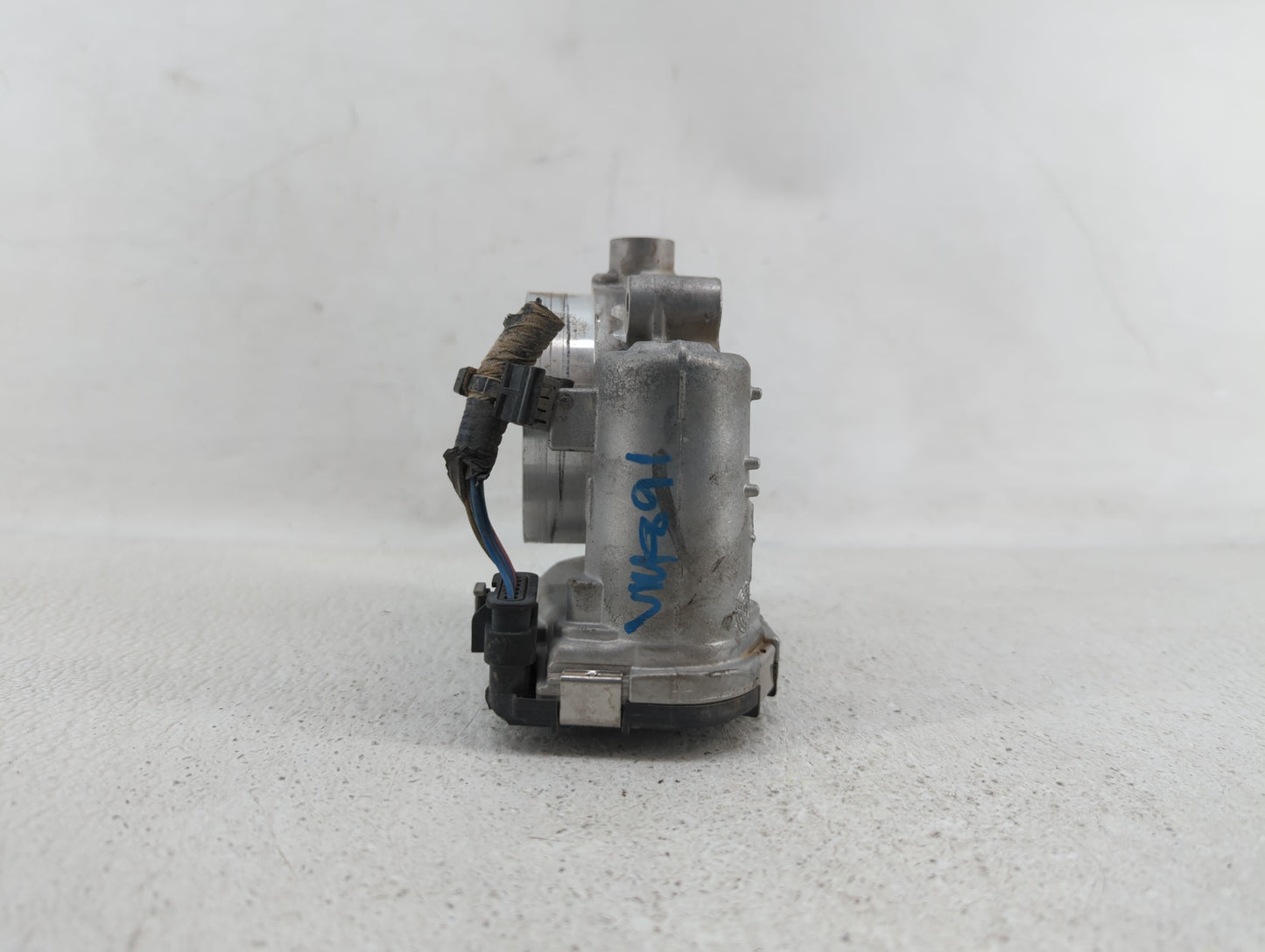 2011-2017 Dodge Journey Throttle Body P/N:05184349AC 05184349AE, 05184349AF Fits Fits 2011 2012 2013 2014 2015 2016 2017 201