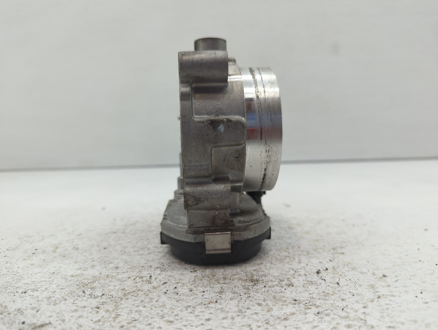 2011-2019 Dodge Journey Throttle Body P/N:05184349AE Fits Fits 2011 2012 2013 2014 2015 2016 2017 2018 2019 2020 2021 2022 O