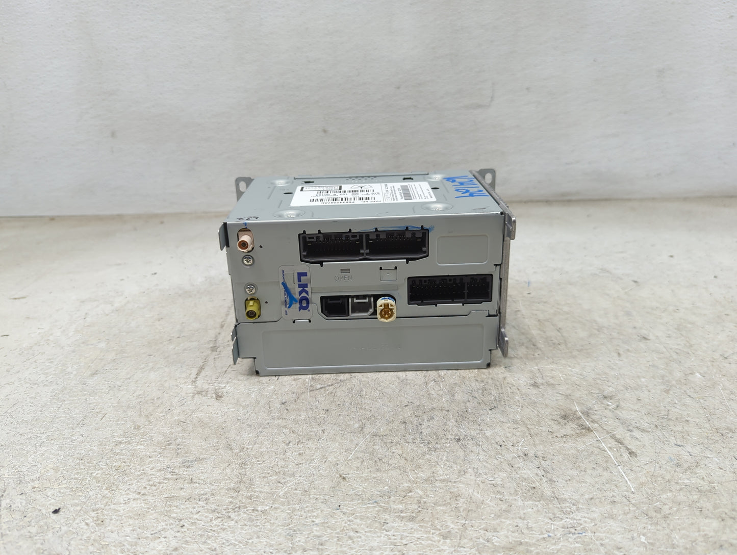 2018-2020 Dodge Journey Radio AM FM Cd Player Receiver Replacement P/N:P68342287AC CQ-CC47N0GX Fits Fits 2018 2019 2020 OEM 
