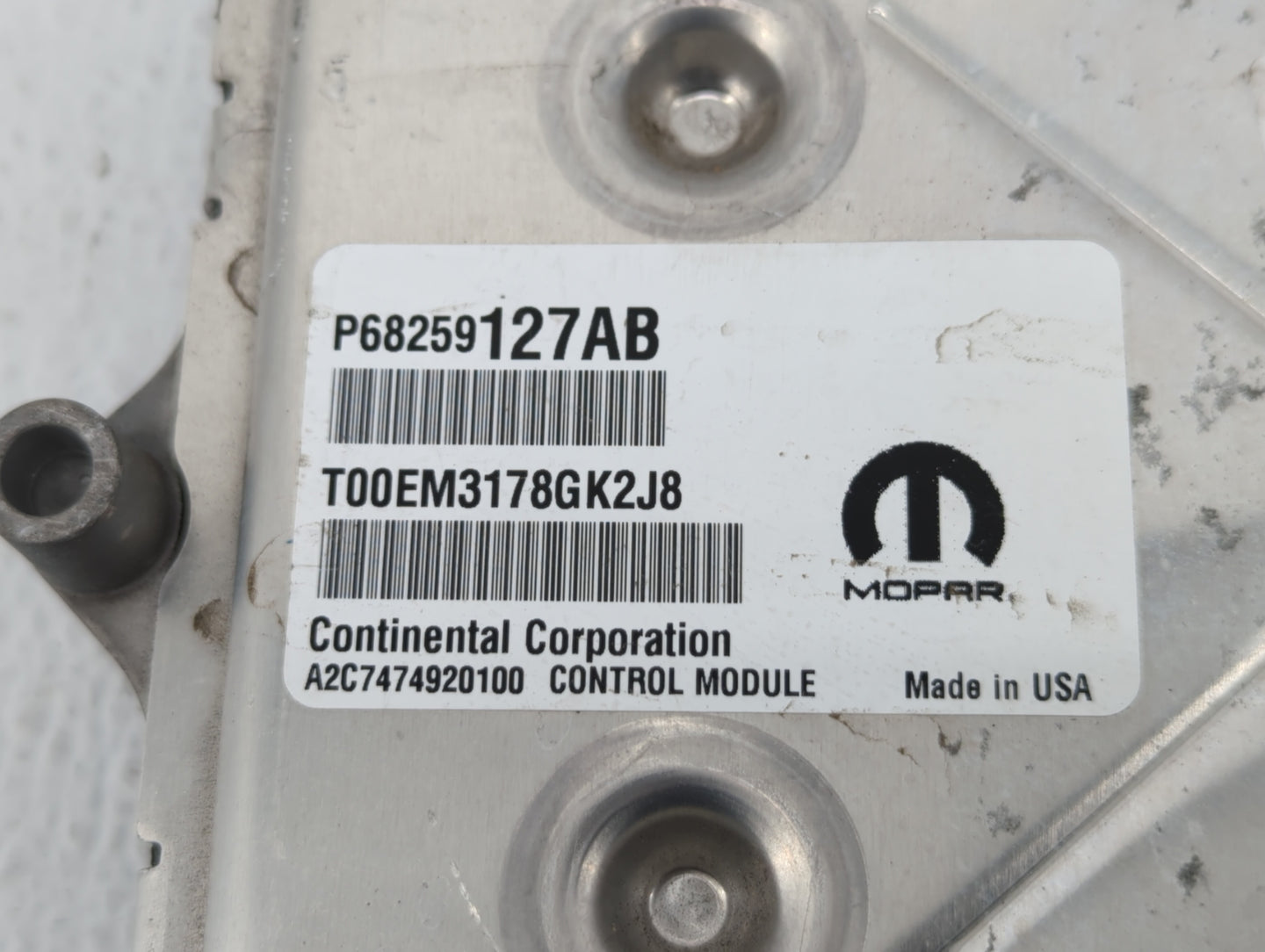 2016-2020 Dodge Journey PCM Engine Control Computer ECU ECM PCU OEM P/N:P68352950AD Fits Fits 2016 2017 2018 2019 2020 OEM U