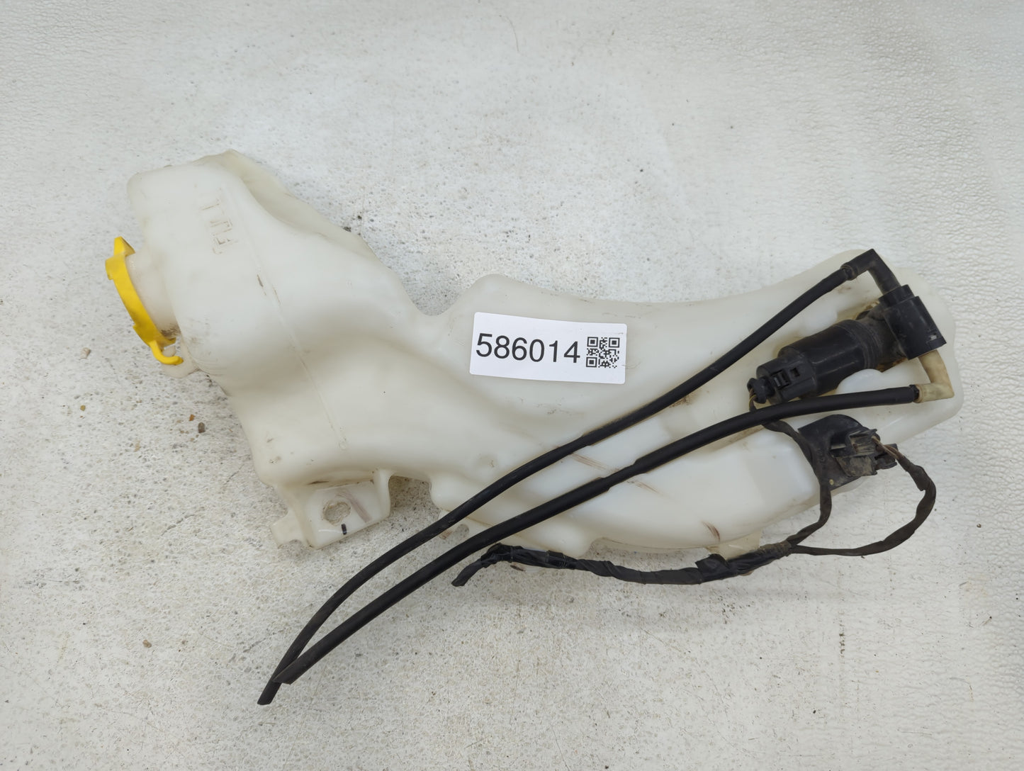 2018 Dodge Journey Windshield Washer Fluid Reservoir Bottle Oem - Oemusedautoparts1.com