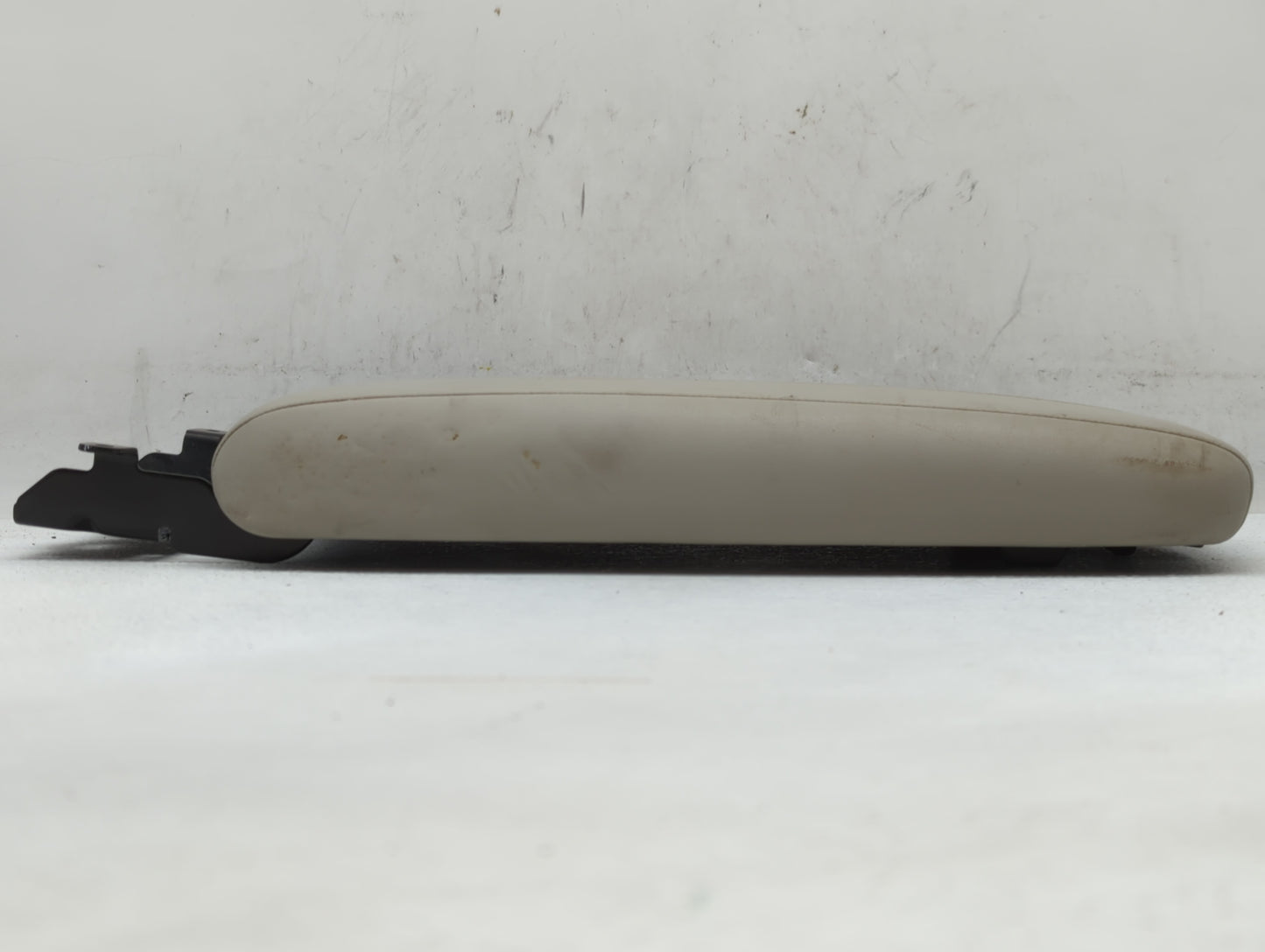 Dodge Journey Center Console Armrest Cover Lid Cream - Oemusedautoparts1.com