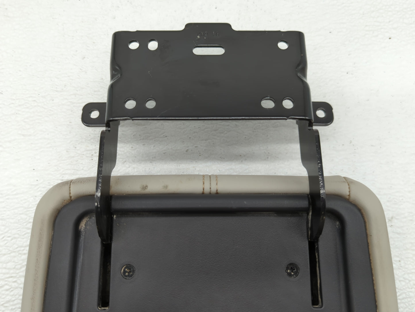 Dodge Journey Center Console Armrest Cover Lid Cream - Oemusedautoparts1.com