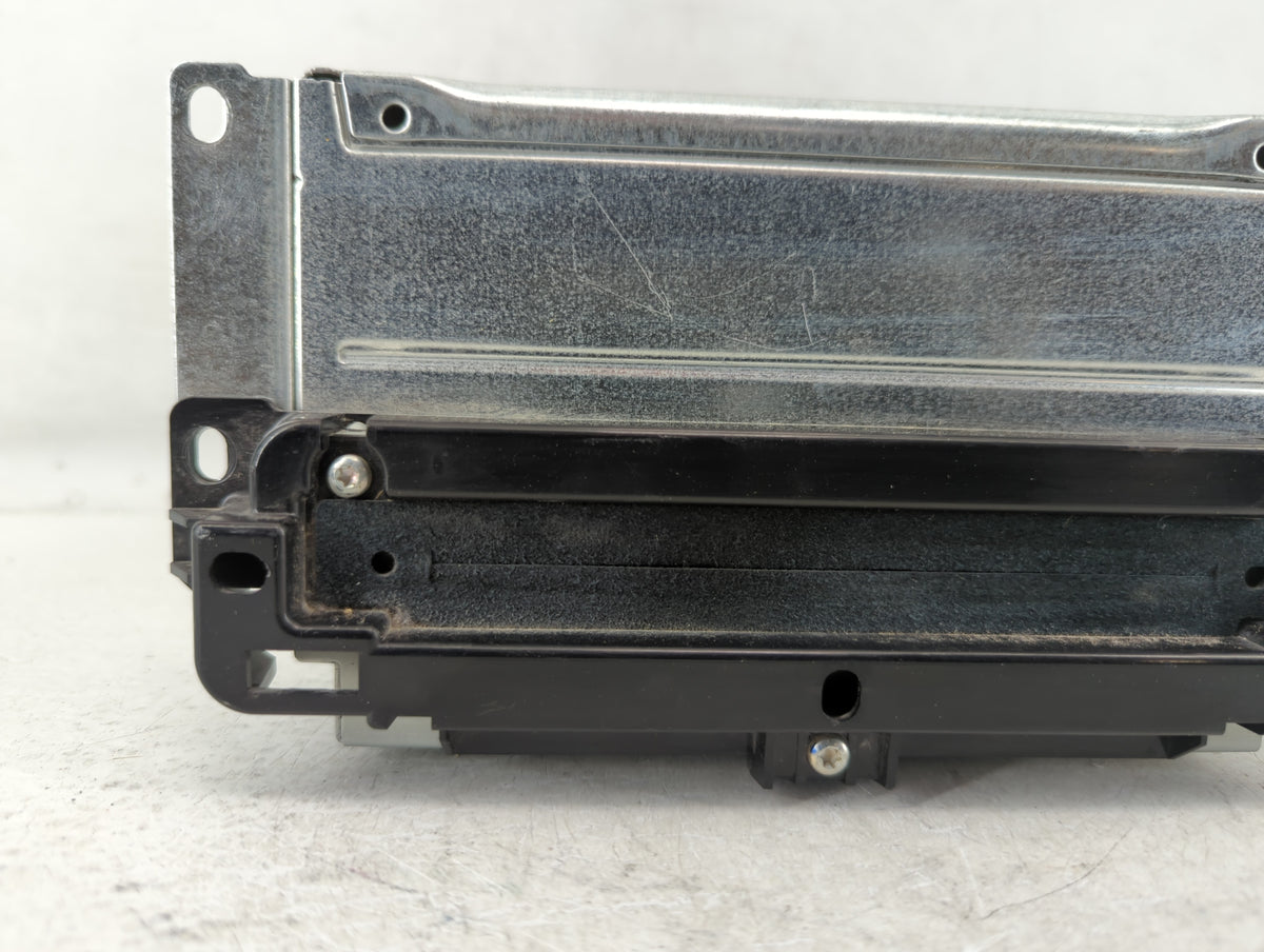 2018-2020 Dodge Journey Am Fm Cd Player Radio Receiver 591832 - Oemusedautoparts1.com