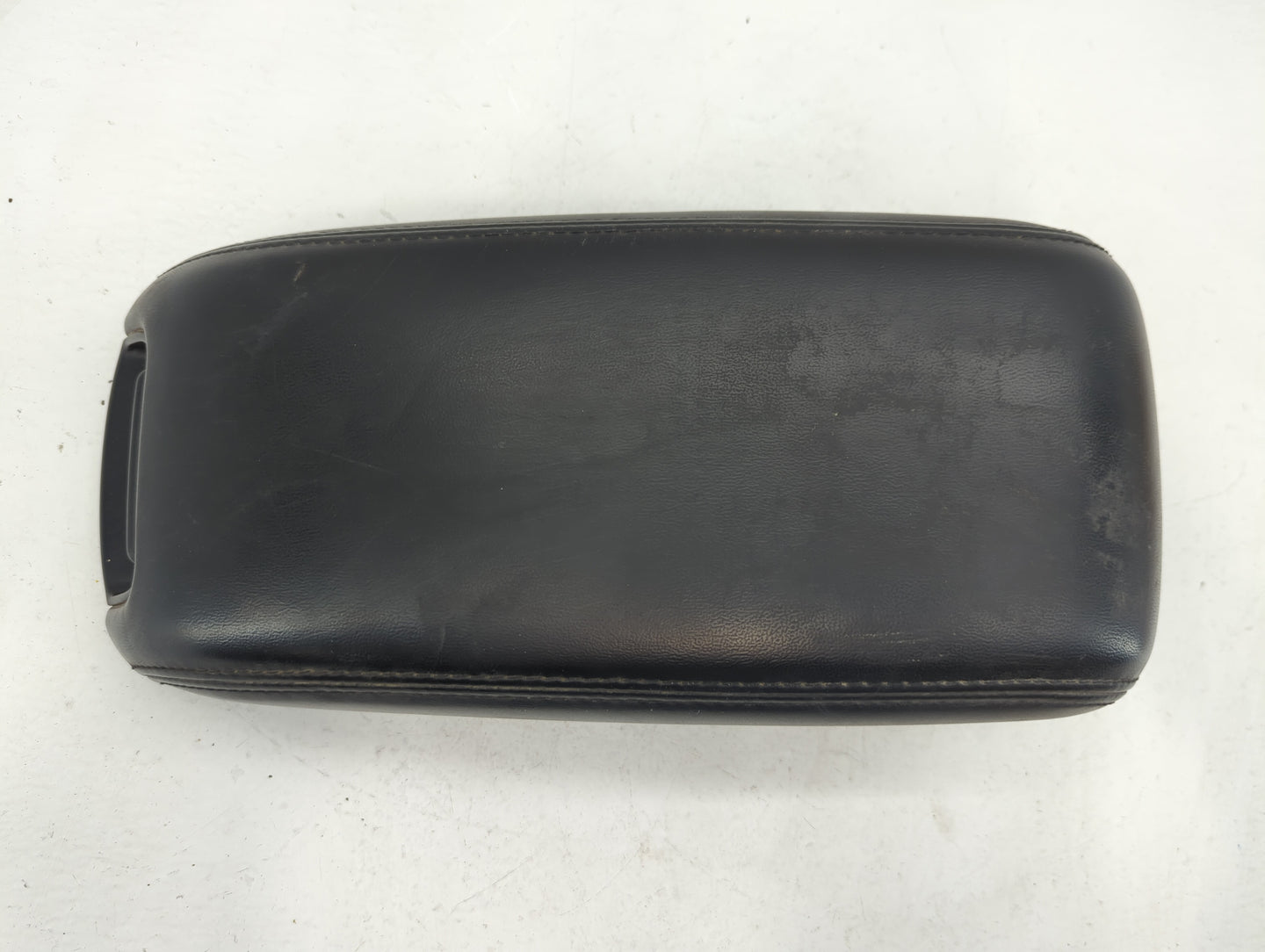 2018 Dodge Journey Center Console Armrest Cover Lid Black - Oemusedautoparts1.com
