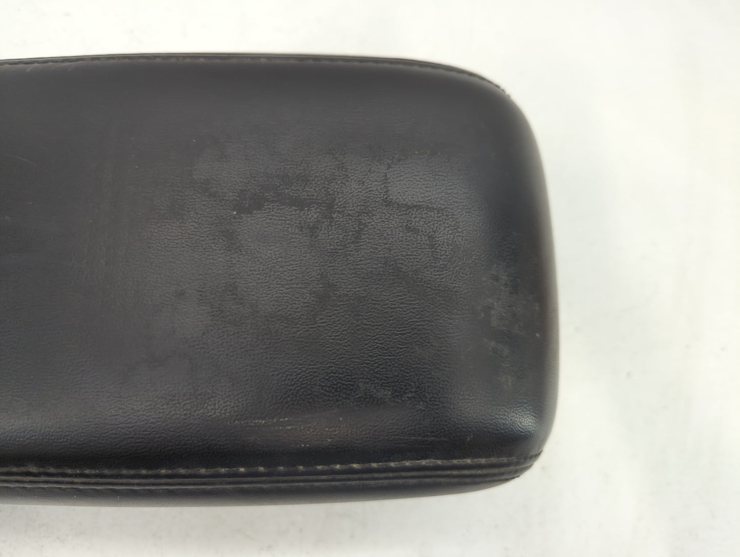 2018 Dodge Journey Center Console Armrest Cover Lid Black - Oemusedautoparts1.com