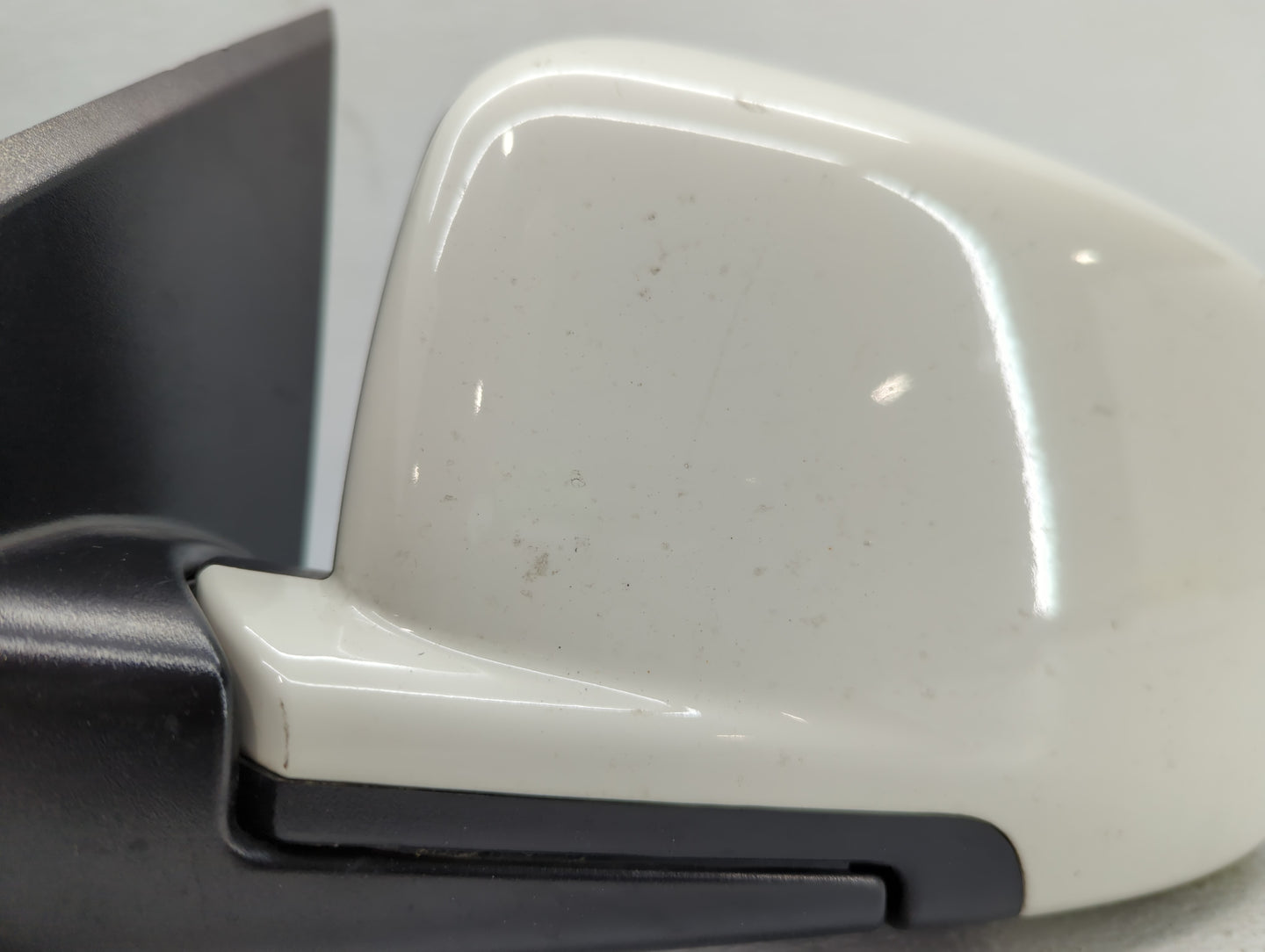 2018 Dodge Journey Driver Side View Mirror - Left Door Mirror OEM Used - Oemusedautoparts1.com